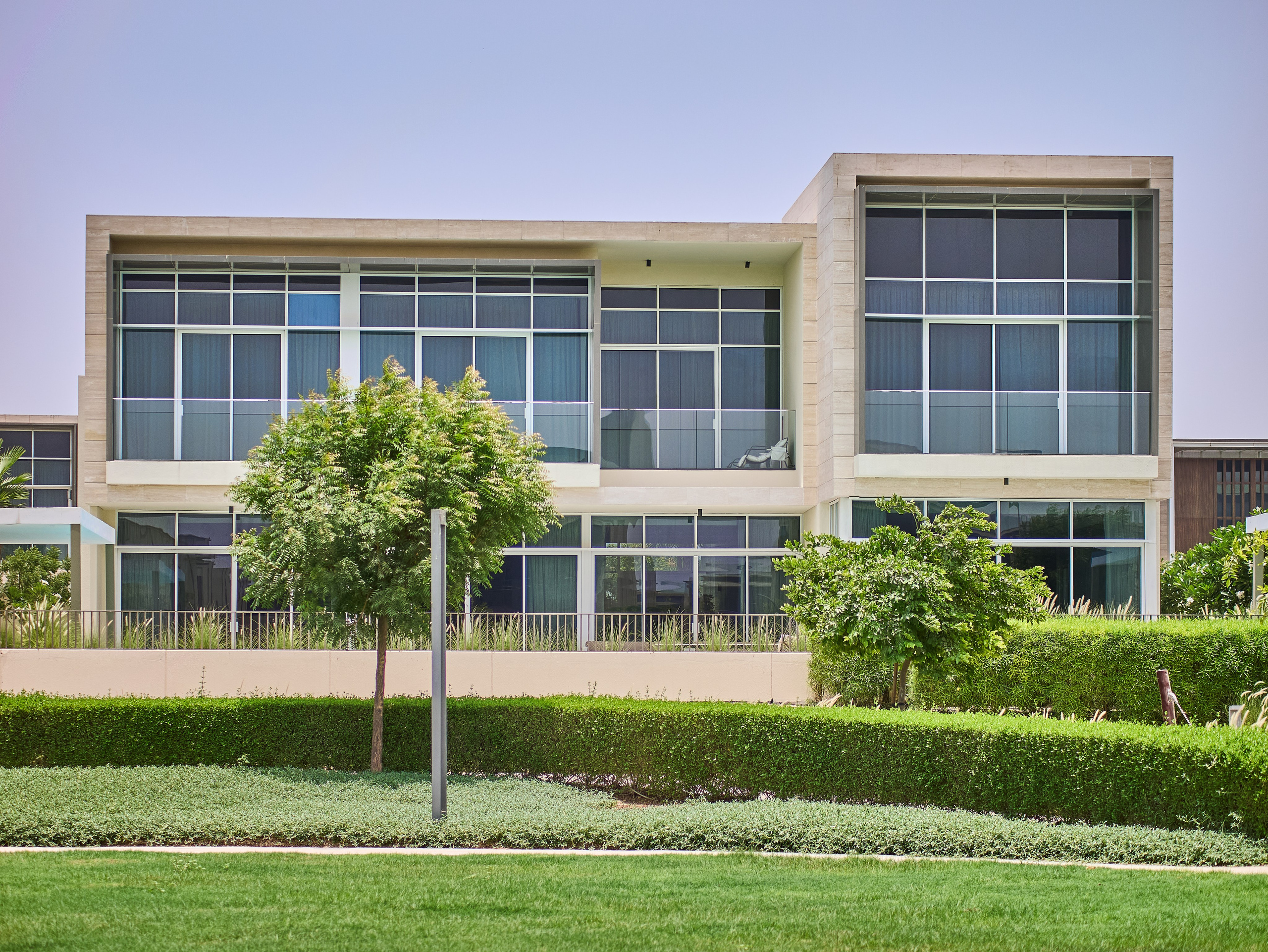 Real Estate Photography in Dubai — Interior & Villa Photos for Bayut, Airbnb, Property Finder. Hotel Photographer in Dubai — Interiors & Commercial by Oleg Novikov