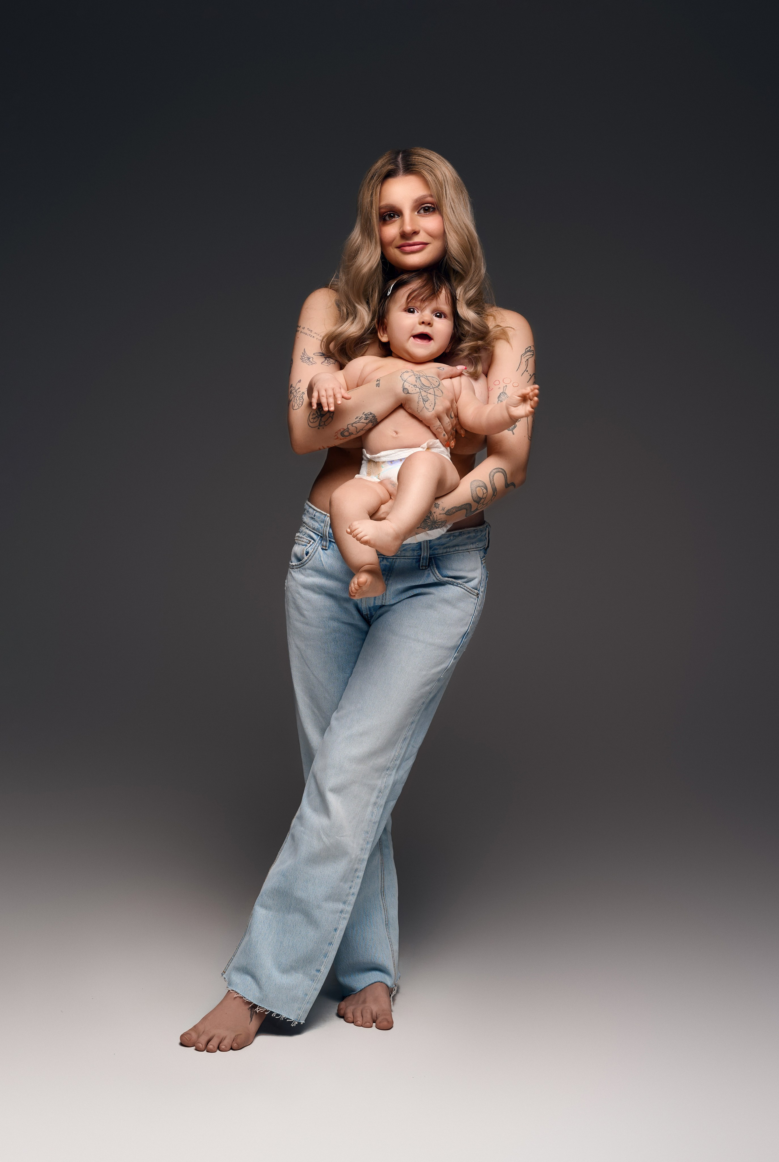 Vivien & Luna. Krása tehotenstva v objektíve — Maria Milosovic, tehotenská fotografka