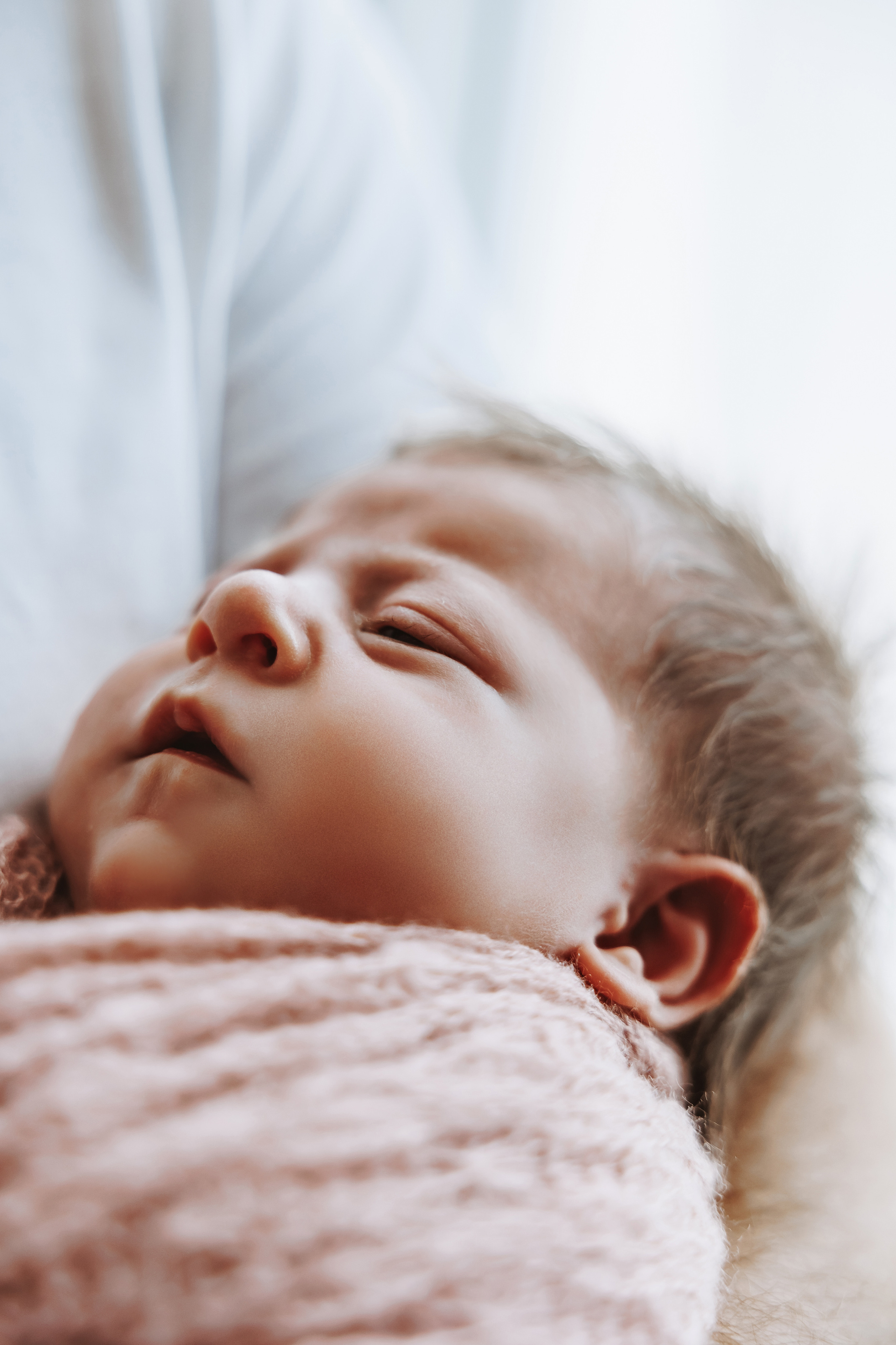 Newborn Girl. Фотограф Ирина Йотова