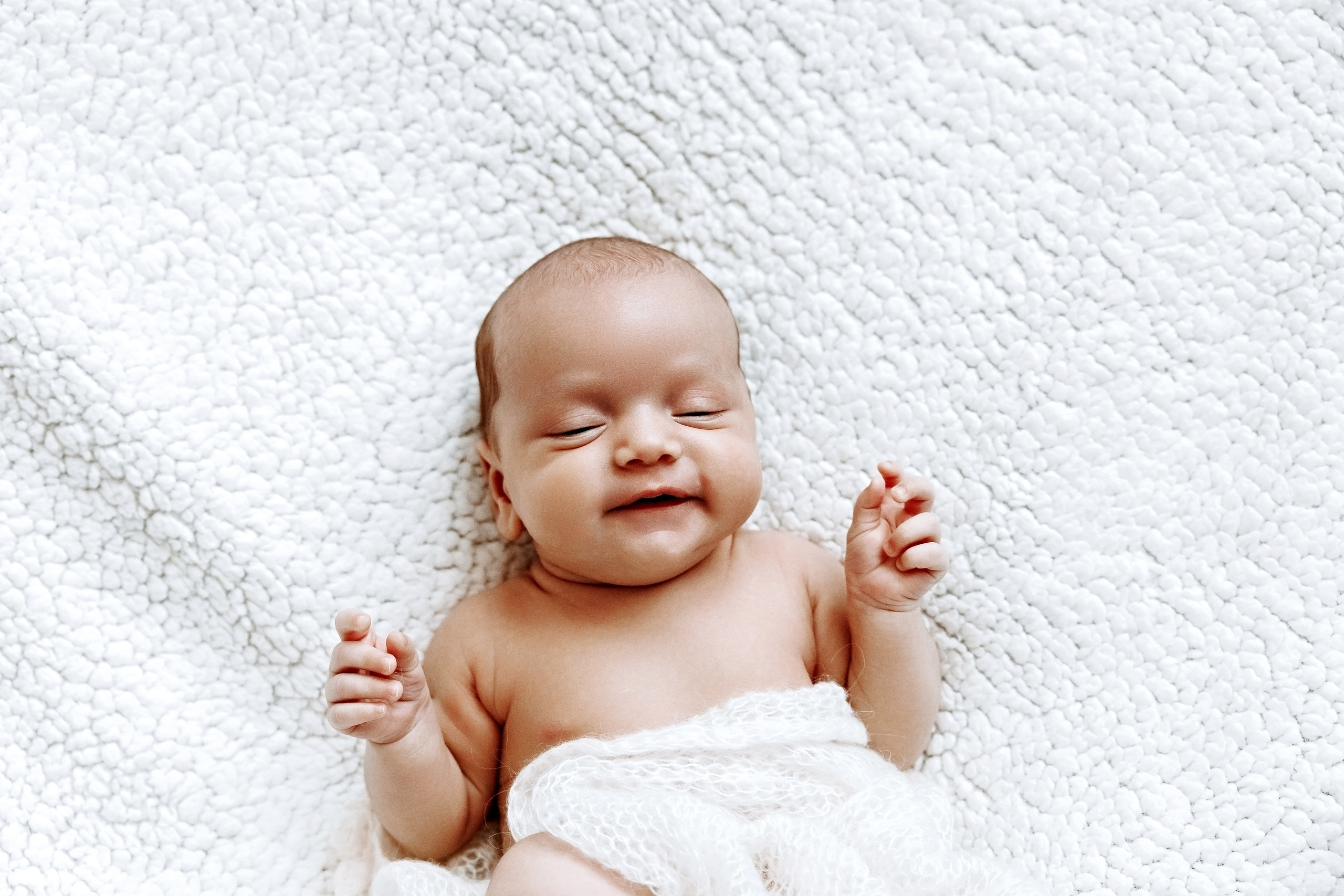 Newborn Girl. Фотограф Ирина Йотова