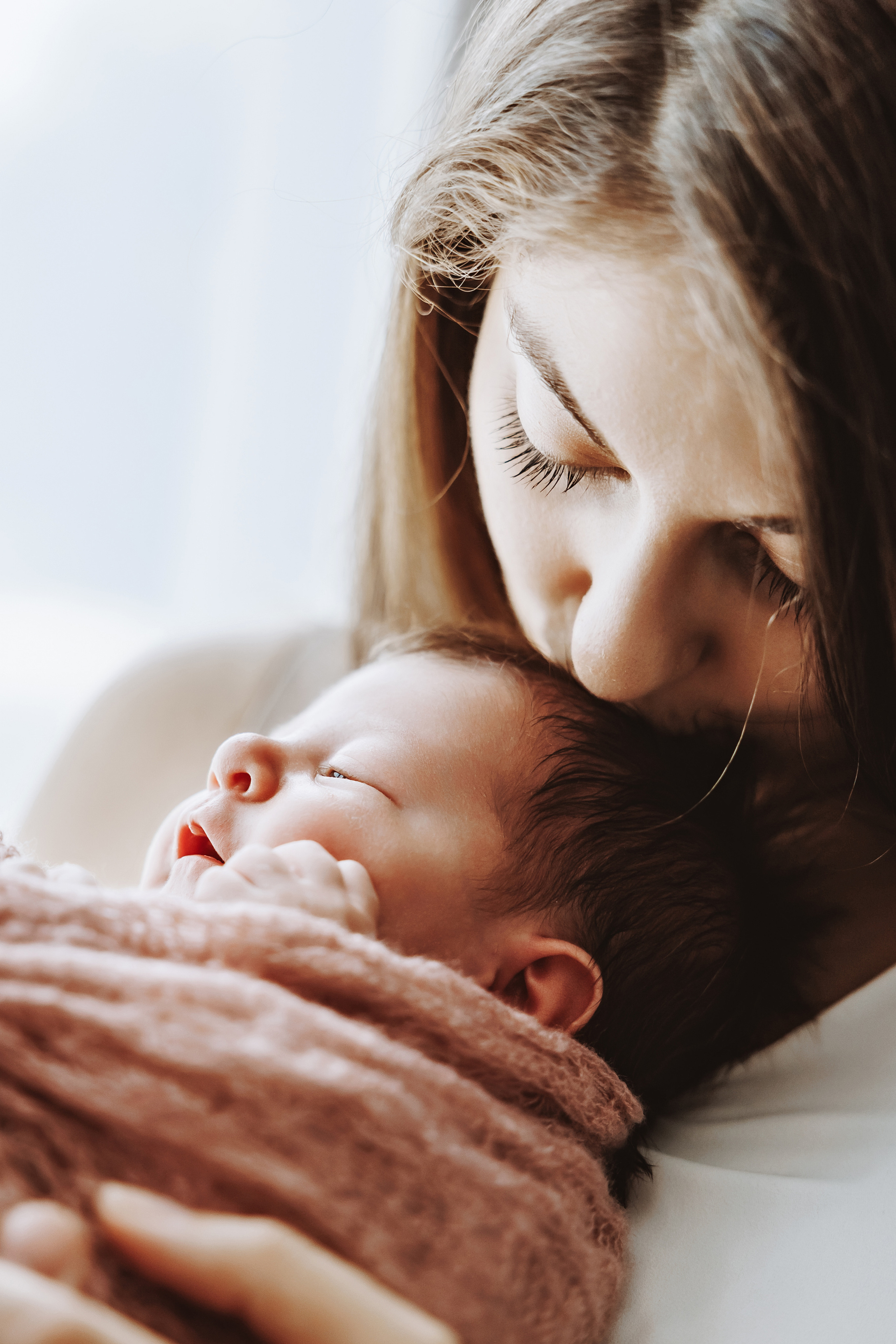 Newborn Girl. Фотограф Ирина Йотова