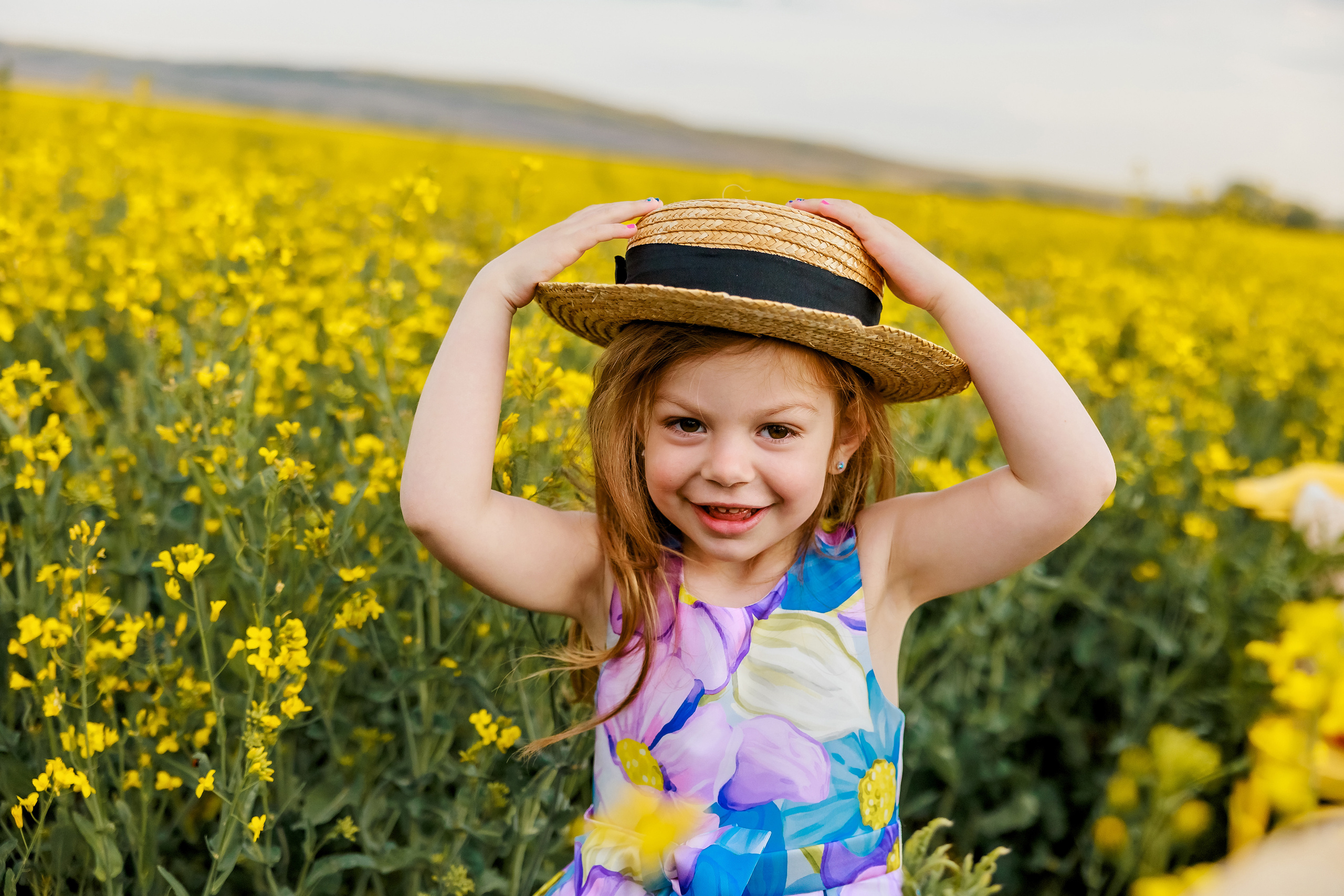 Когато цъфти рапицата. Фотограф Ирина Йотова