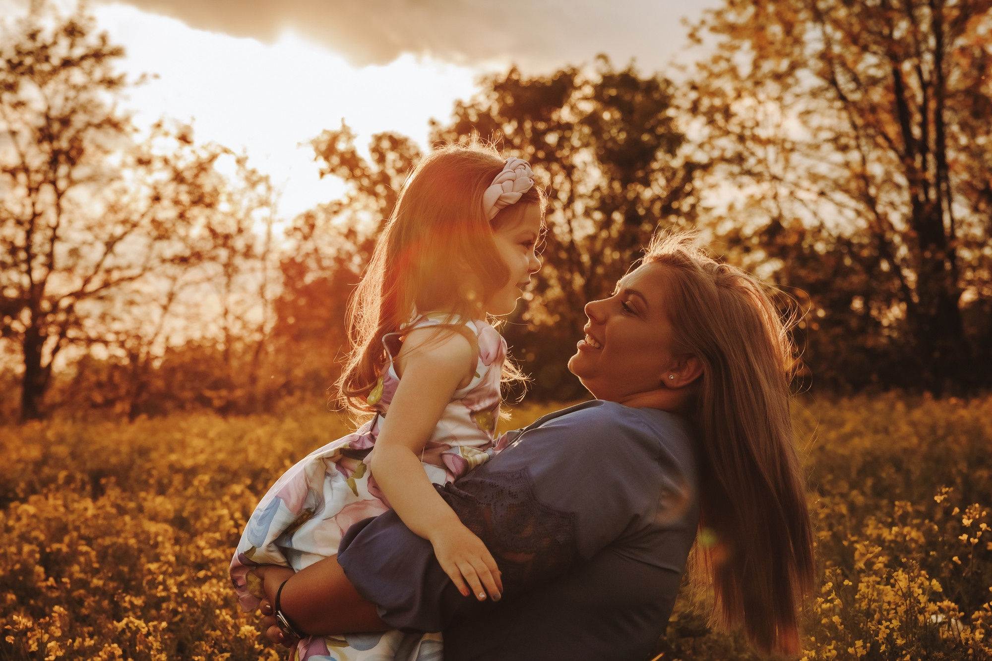 Когато цъфти рапицата. Фотограф Ирина Йотова