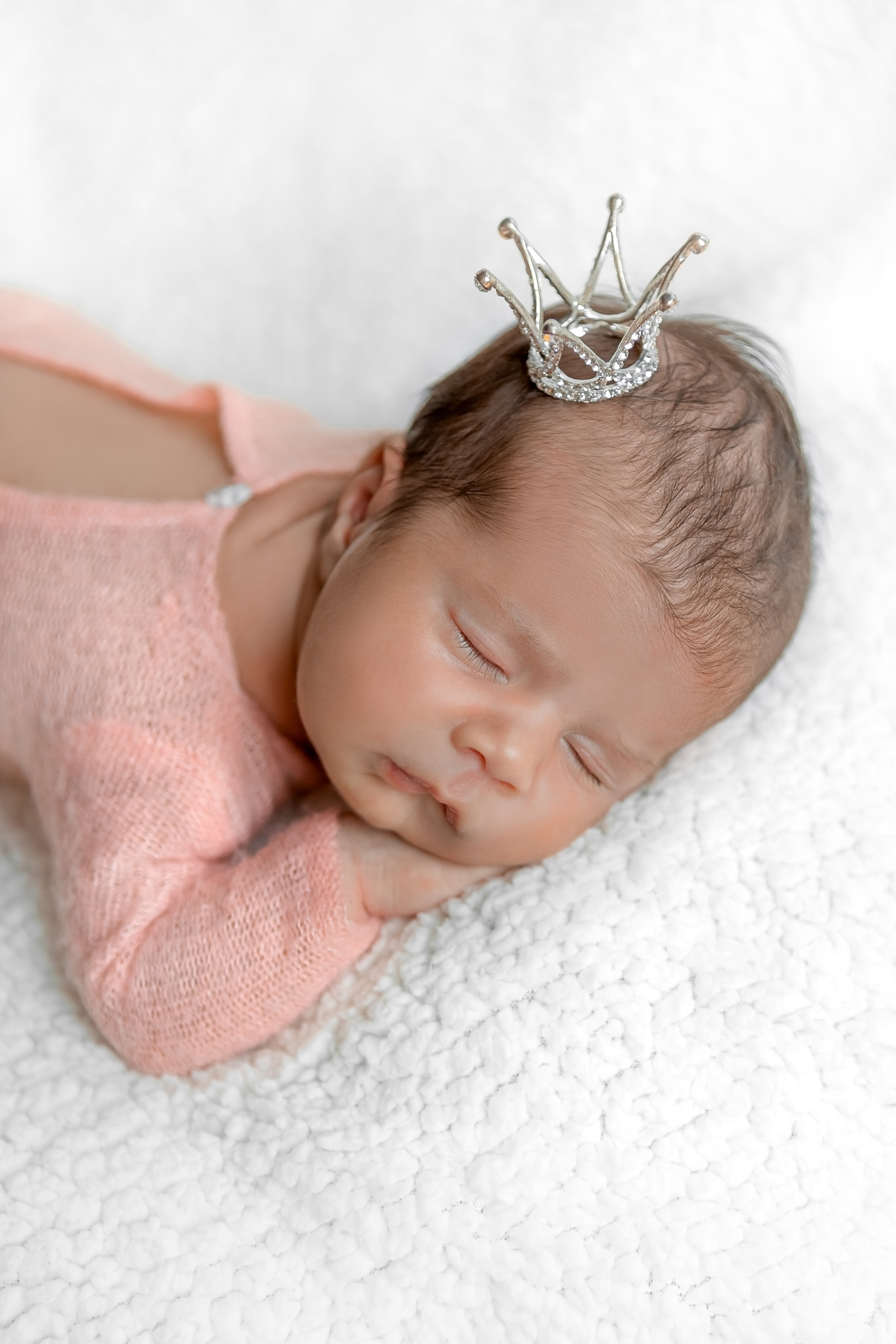 Newborn Girl. Фотограф Ирина Йотова