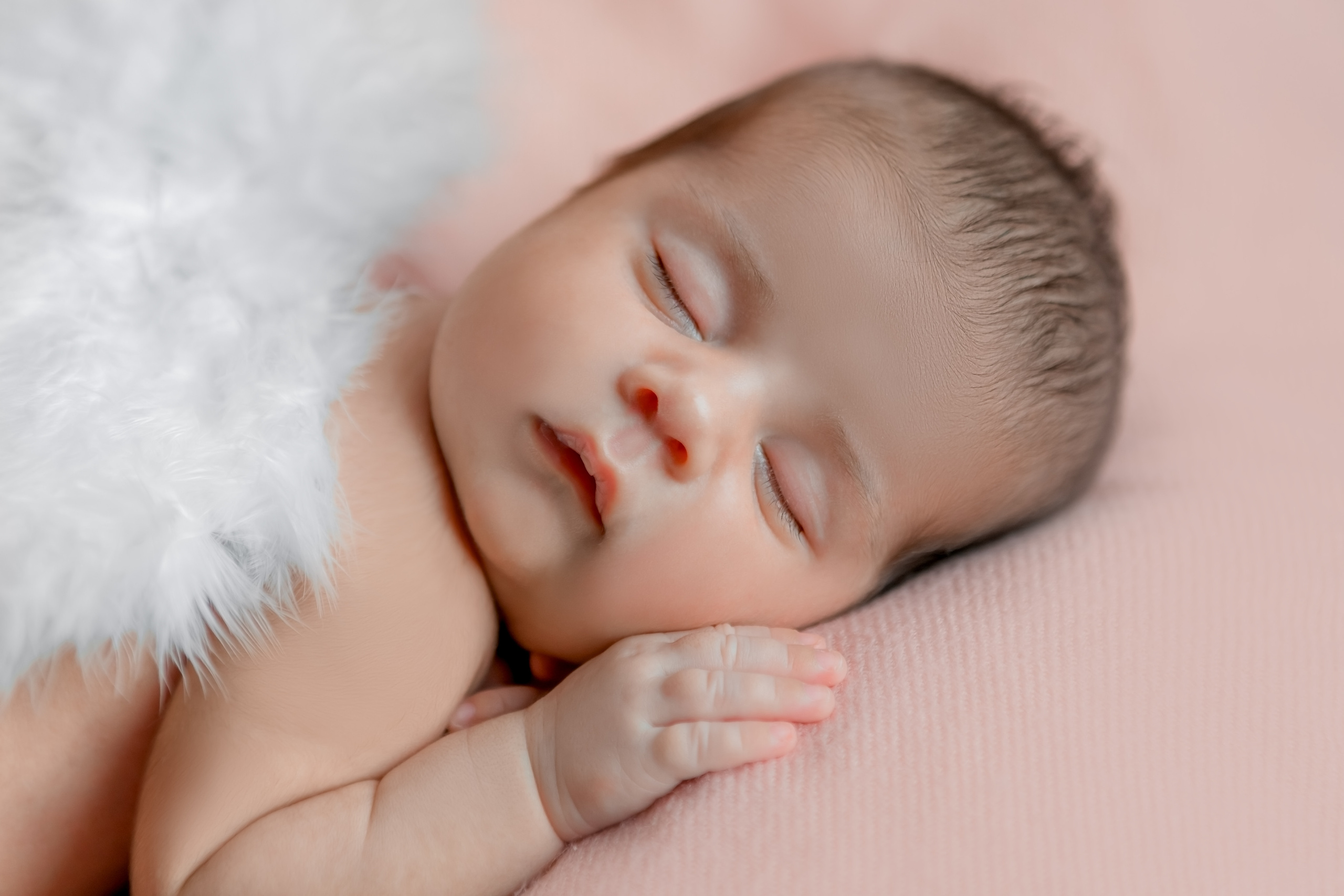 Newborn Girl. Фотограф Ирина Йотова