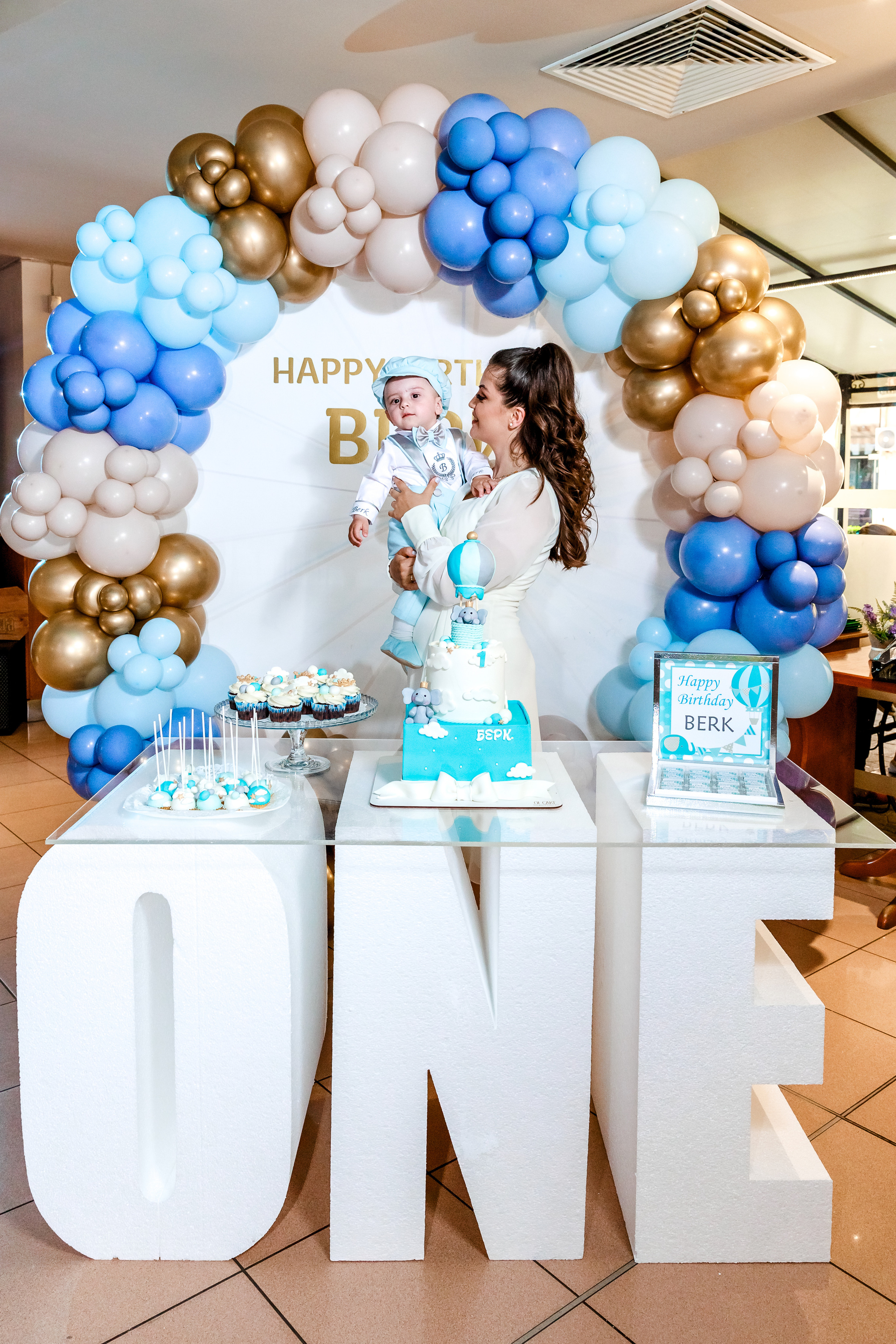 Честит 1 Рожден Ден!. Фотограф Ирина Йотова