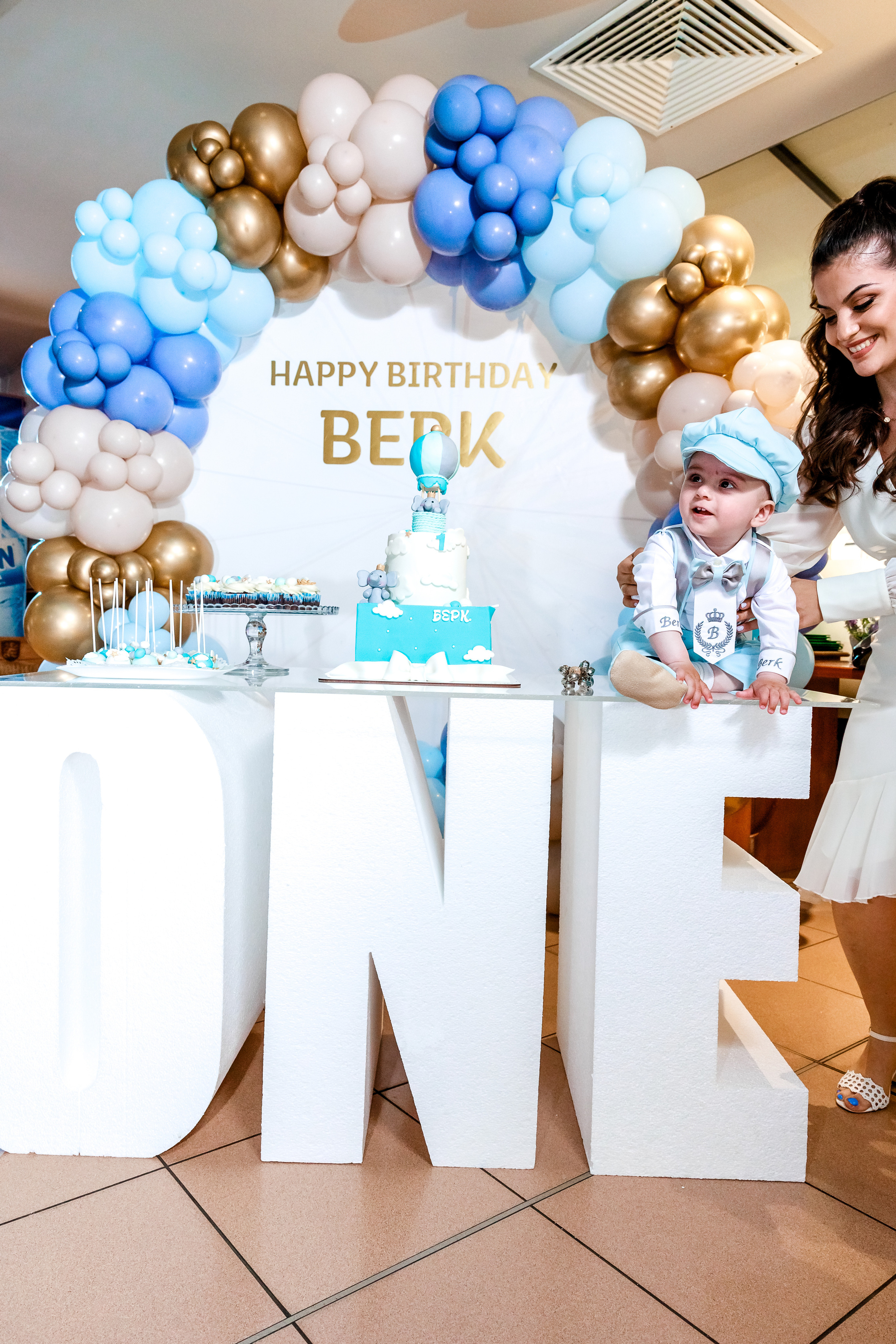 Честит 1 Рожден Ден!. Фотограф Ирина Йотова