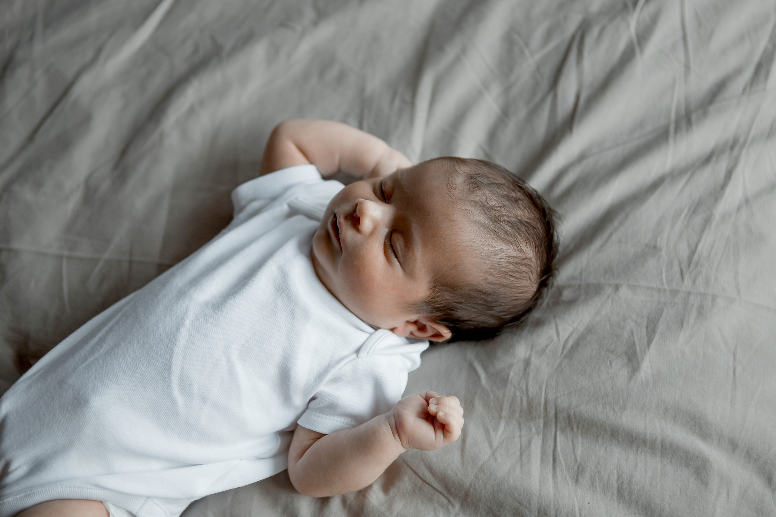 Newborn Girl. Фотограф Ирина Йотова