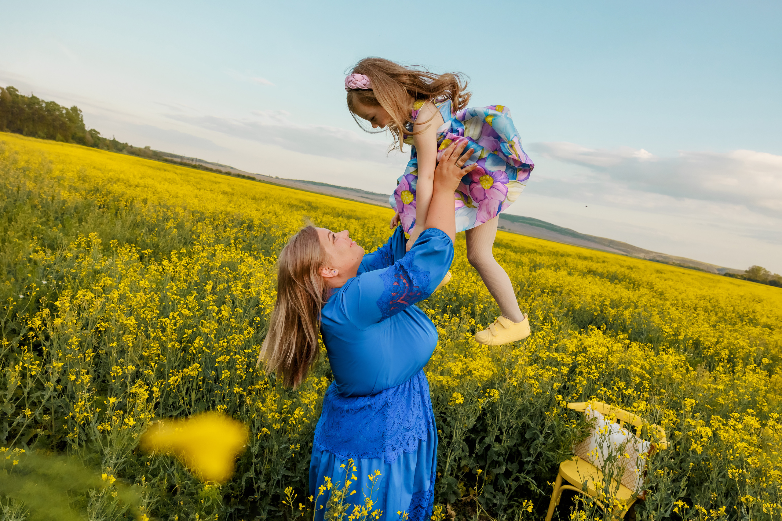 Когато цъфти рапицата. Фотограф Ирина Йотова