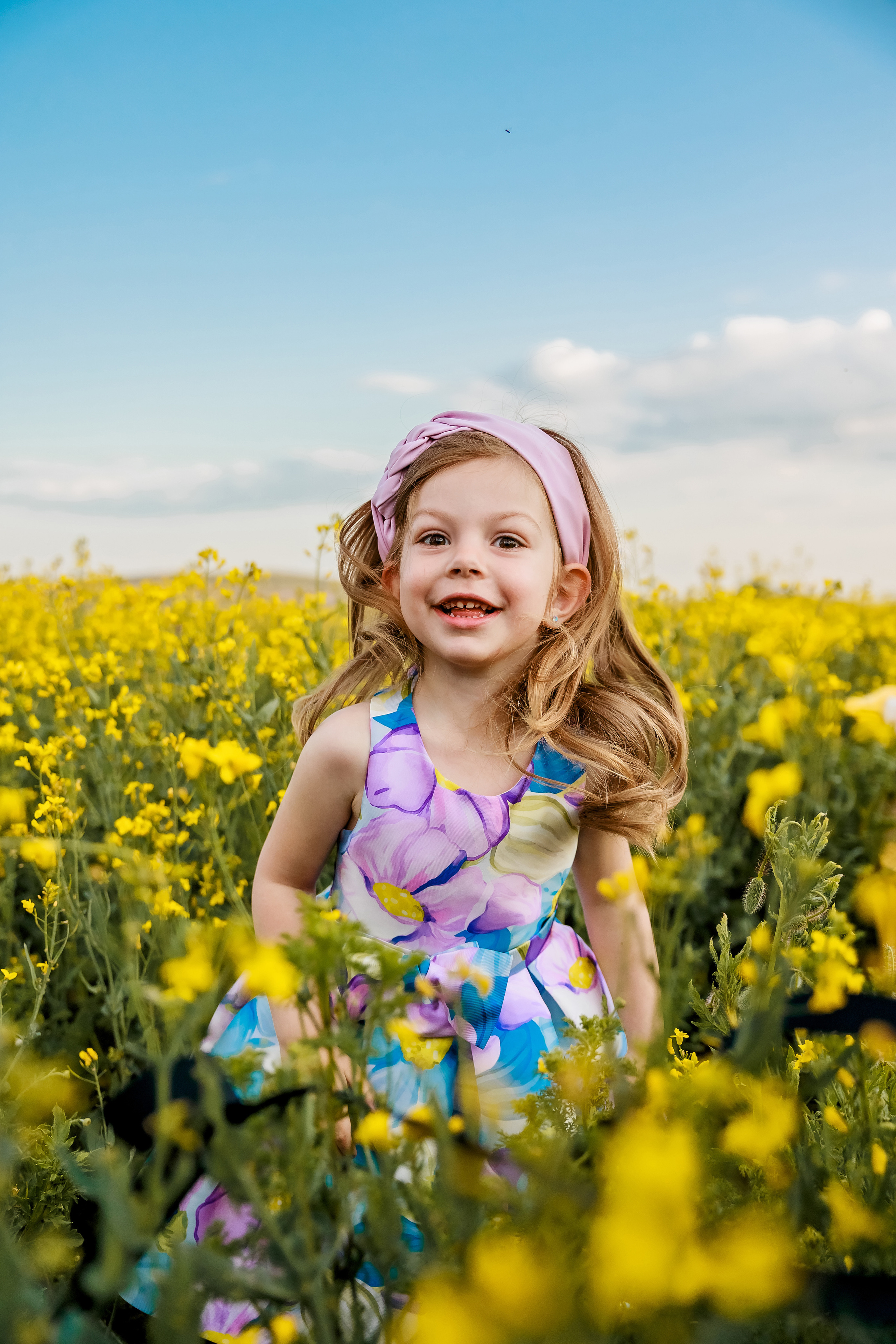 Когато цъфти рапицата. Фотограф Ирина Йотова