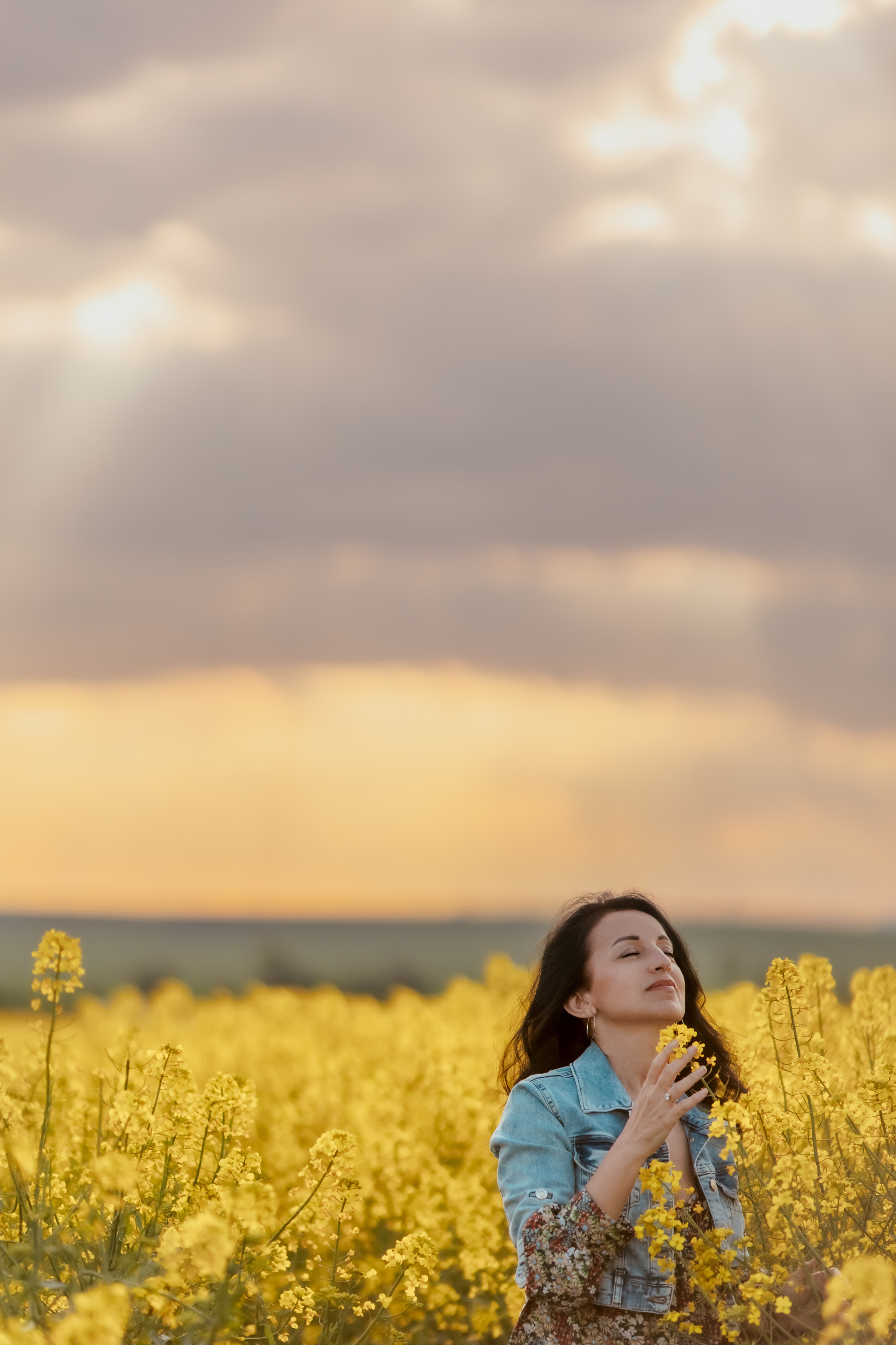 Когато цъфти рапицата. Фотограф Ирина Йотова