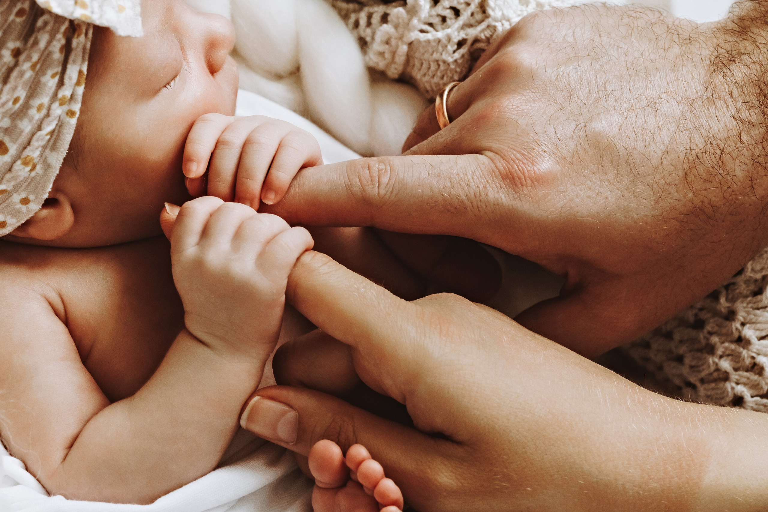 Newborn Girl. Фотограф Ирина Йотова
