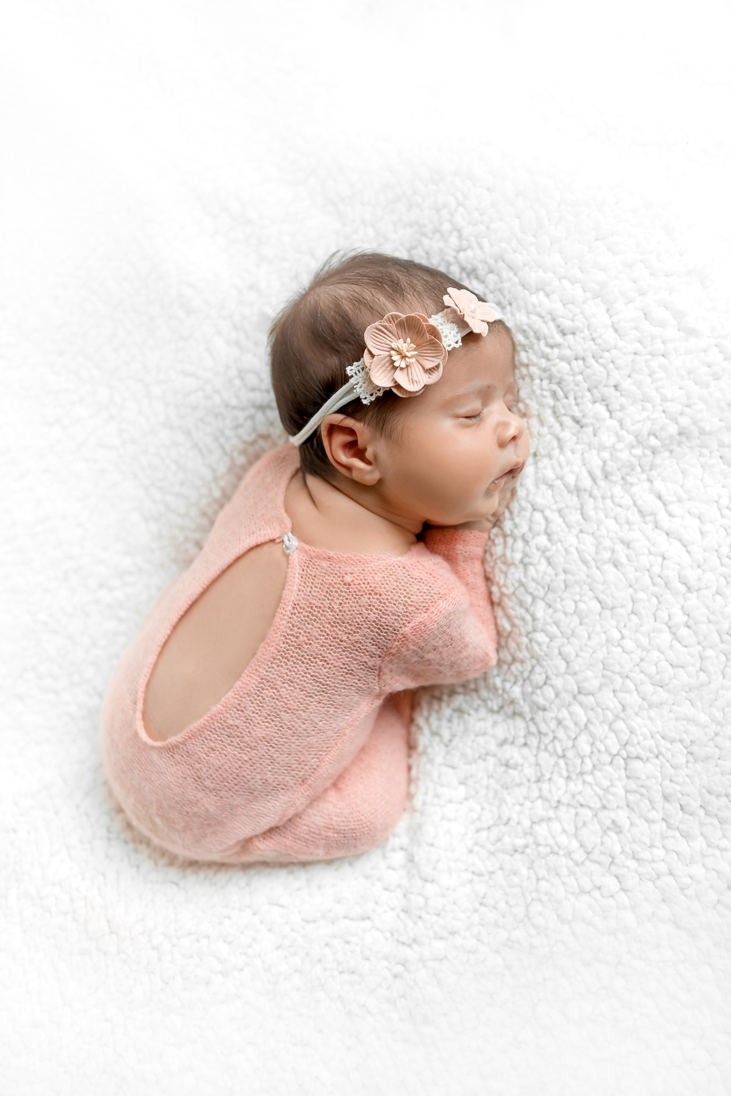 Newborn Girl. Фотограф Ирина Йотова