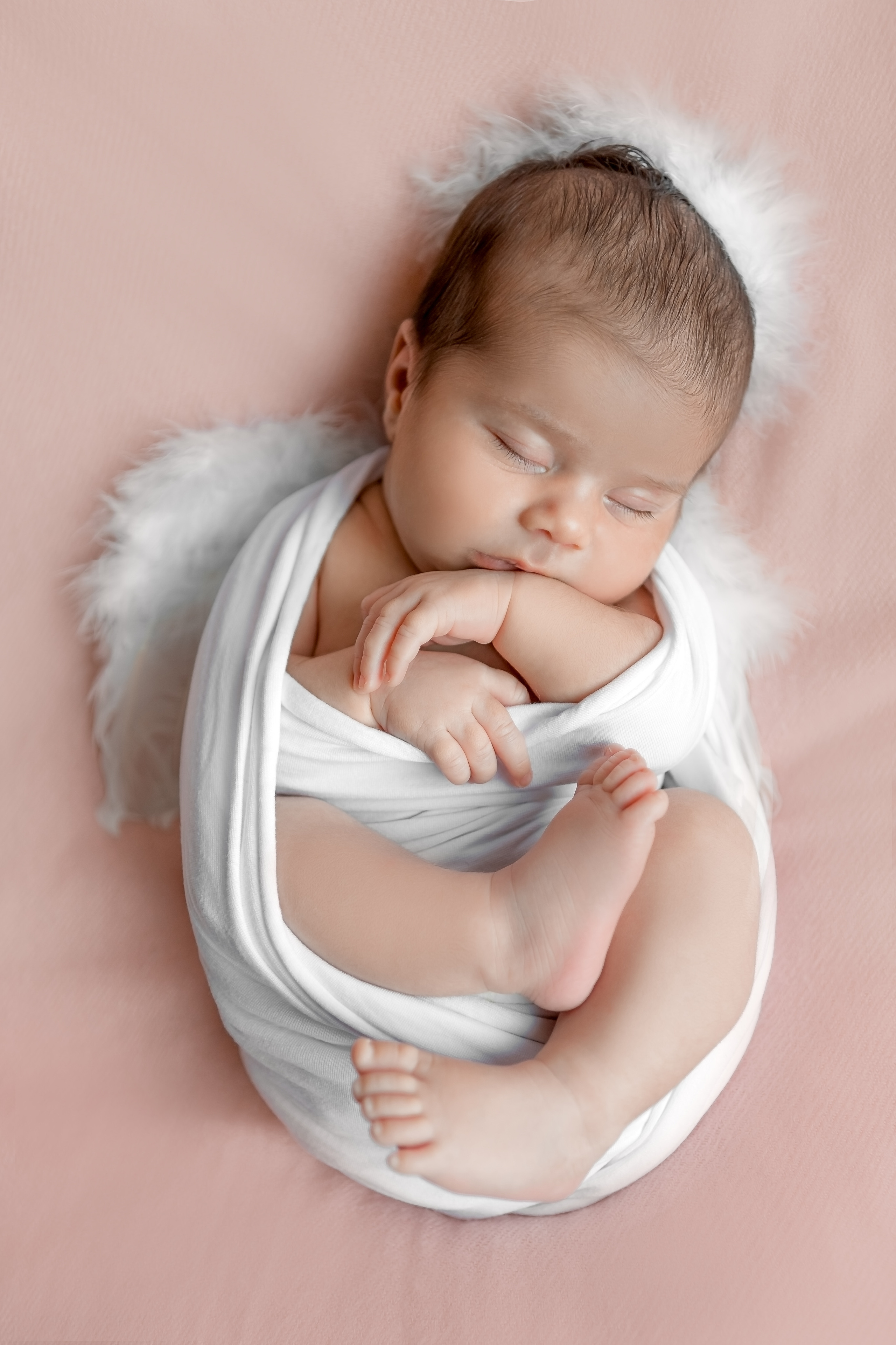 Newborn Girl. Фотограф Ирина Йотова