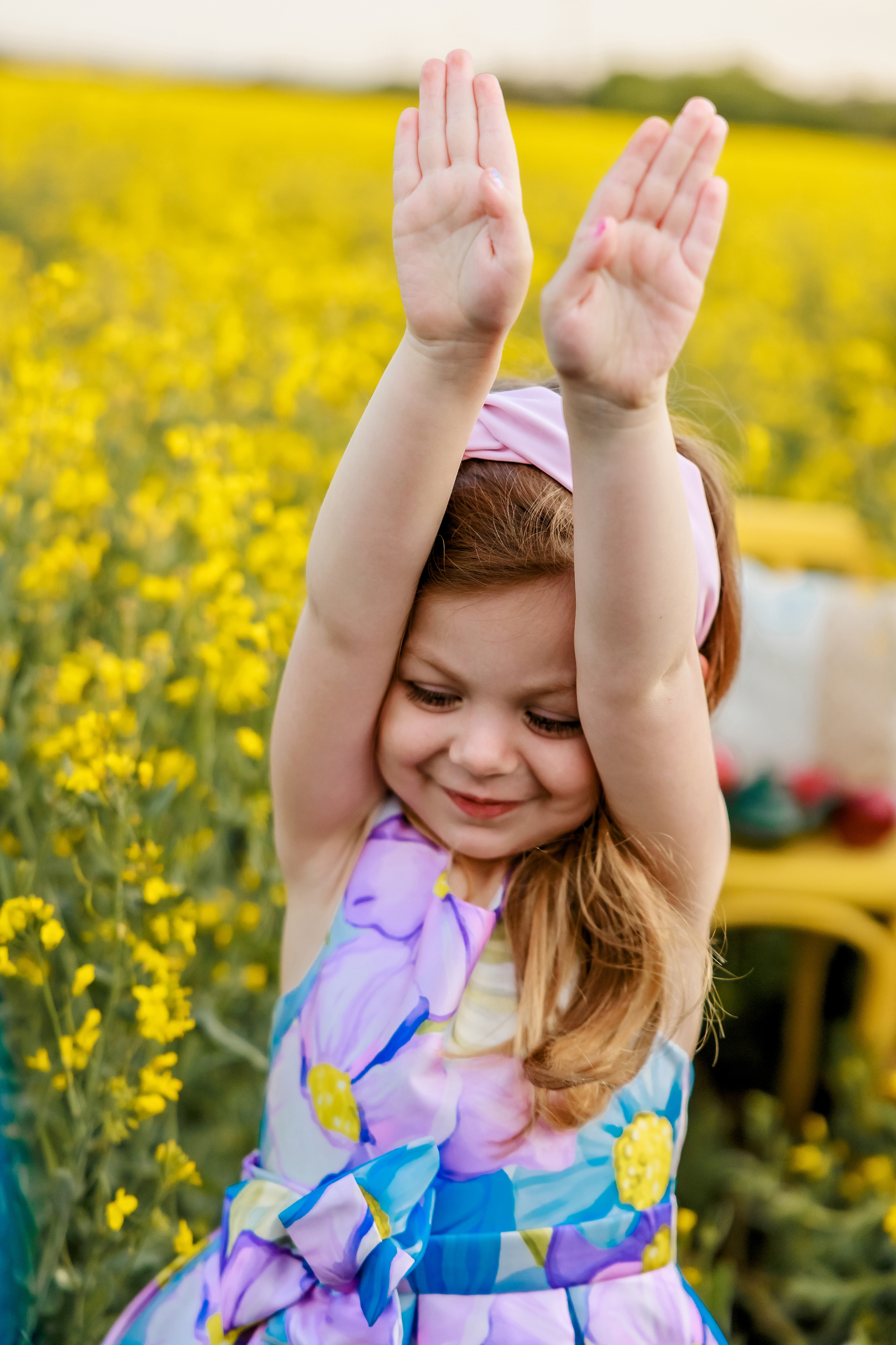 Когато цъфти рапицата. Фотограф Ирина Йотова