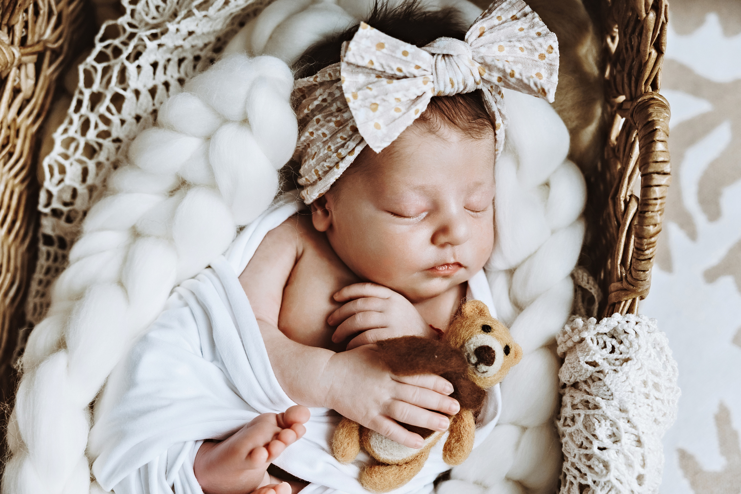 Newborn Girl. Фотограф Ирина Йотова