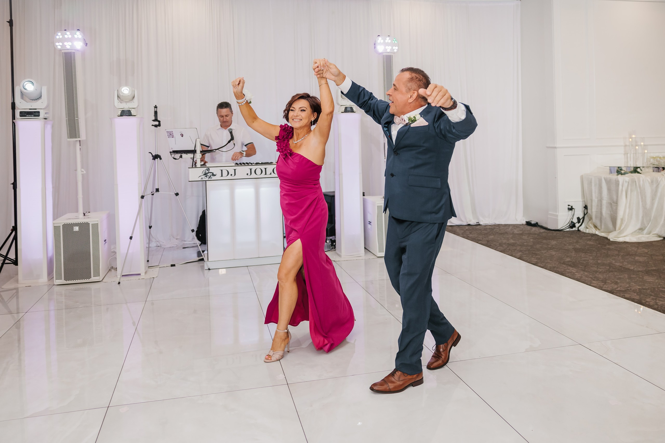 31.08.2024 Wedding. Wedding family event photographer in Chicago Nick Yushevich