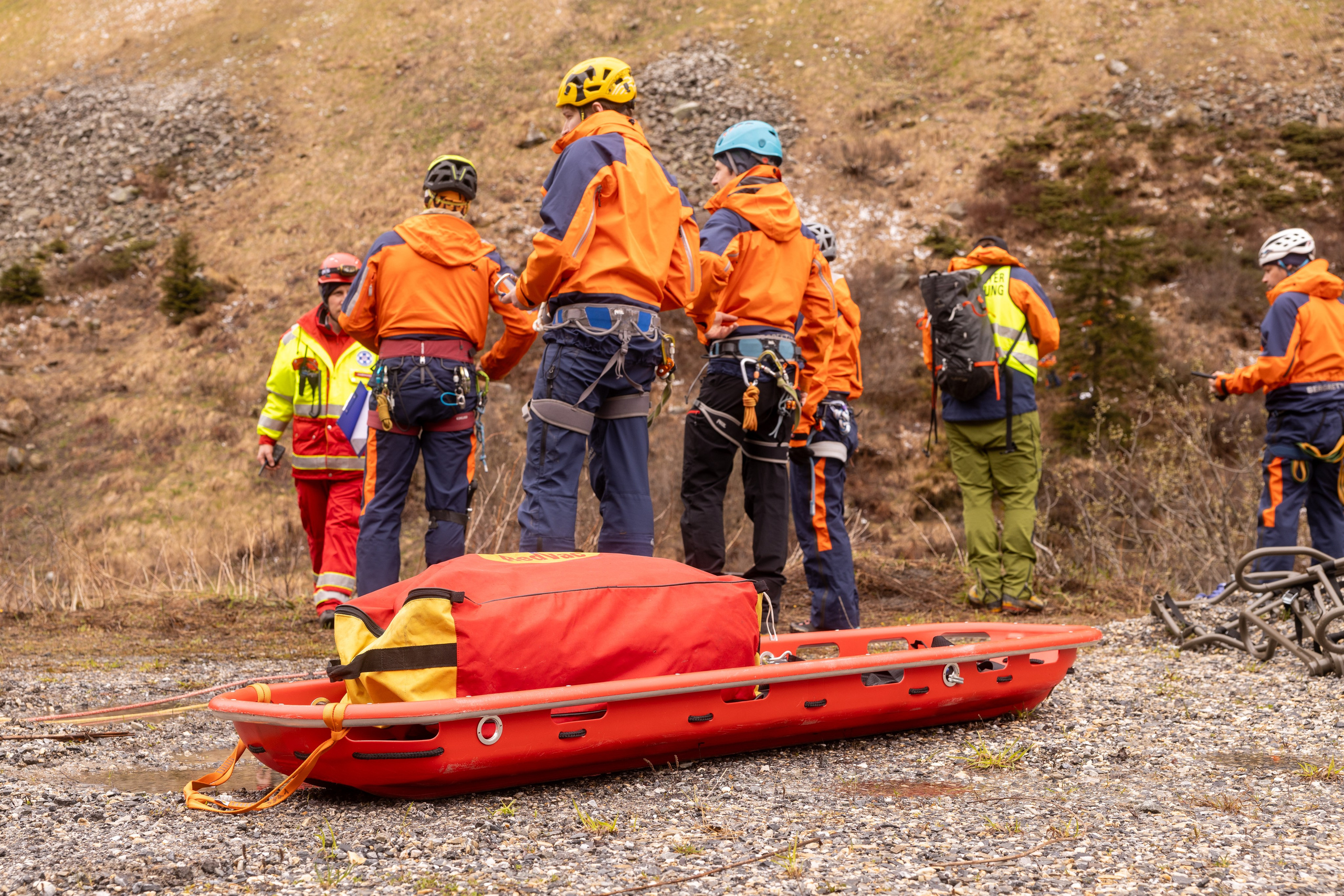 BEZIRKSÜBUNG WASSERRETTUNG 2025, Sportgastein. Guzel Kolobova| Fotografin| Salzburg