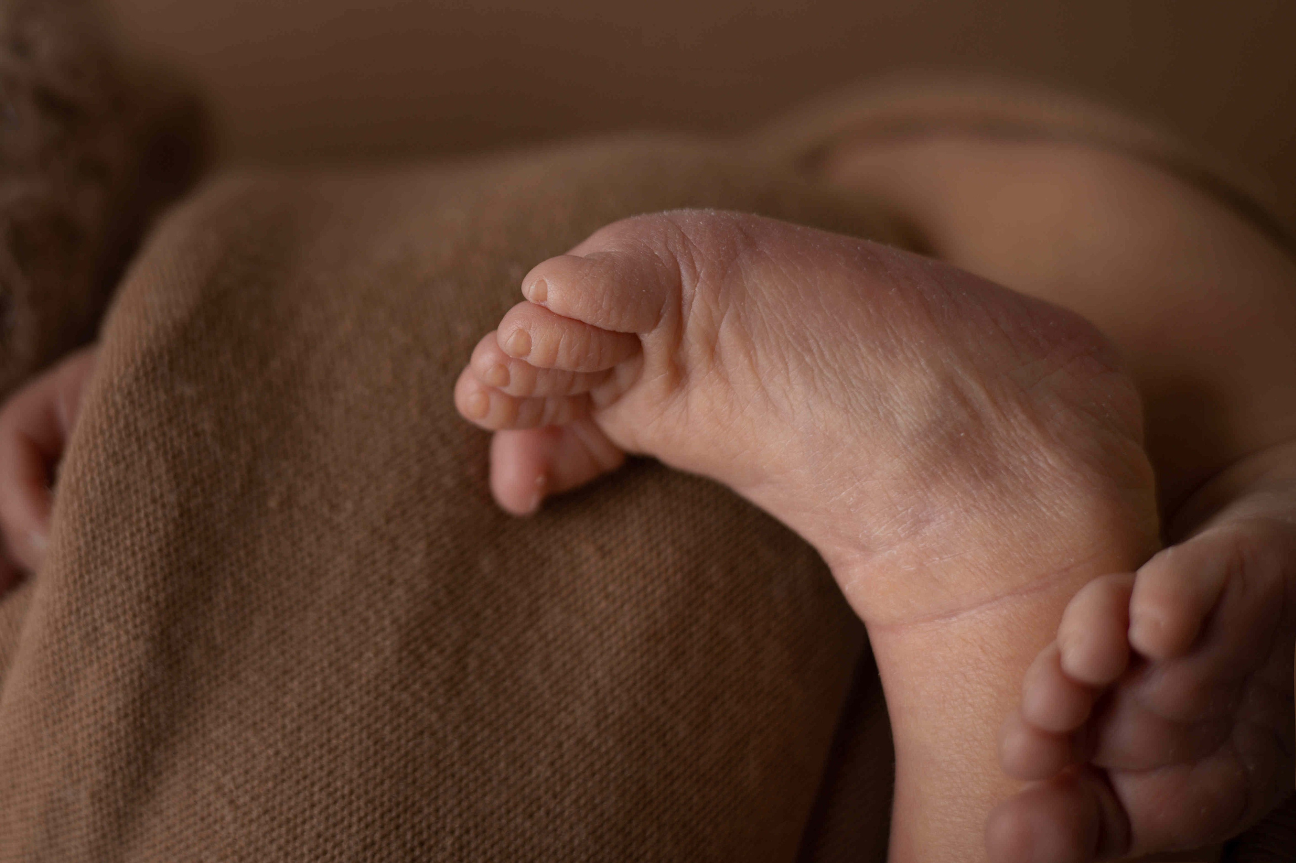 Mykhailo 10 days. Newborn, Maternity & Family Photographer in Charlotte, North Carolina | Arhipova Julia