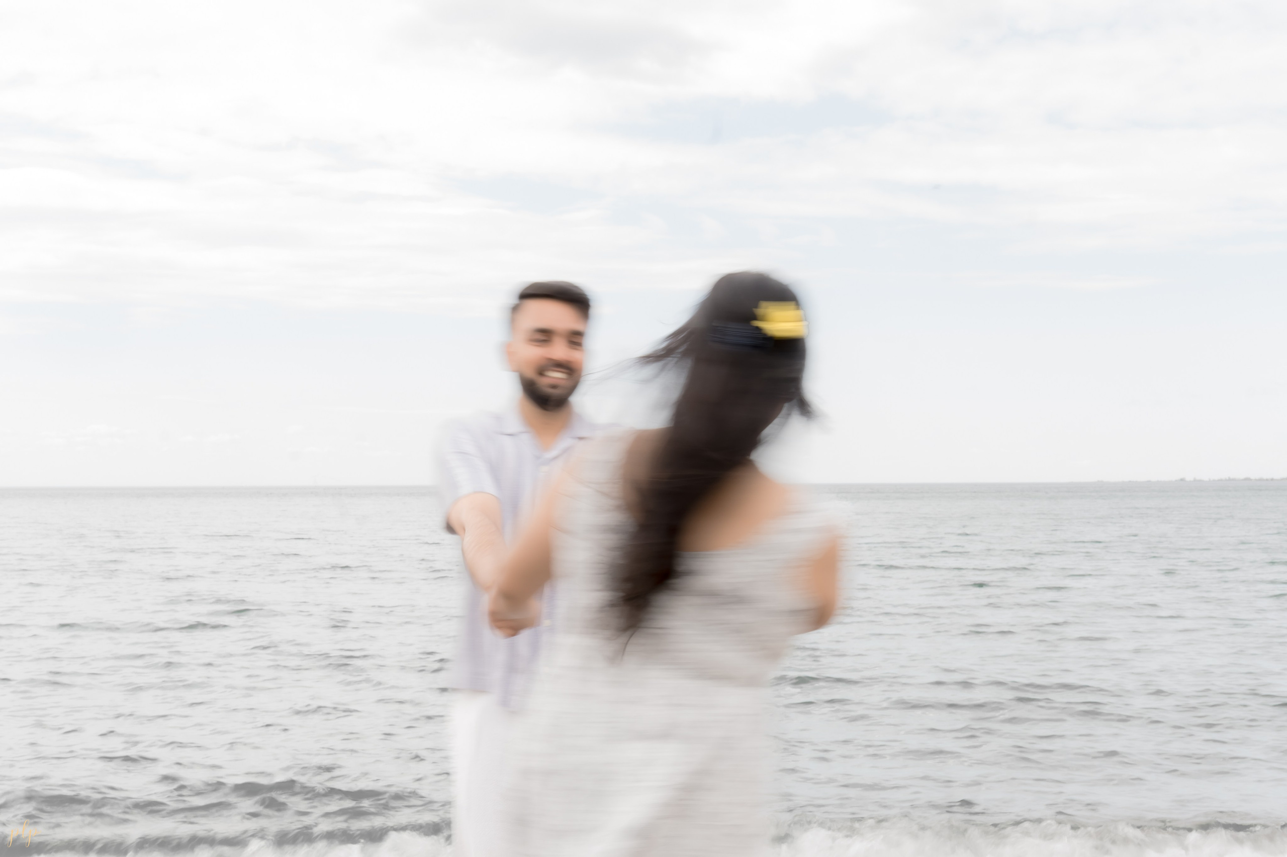 Dhairya and Krupali. Wedding Photographers and Filmmakers