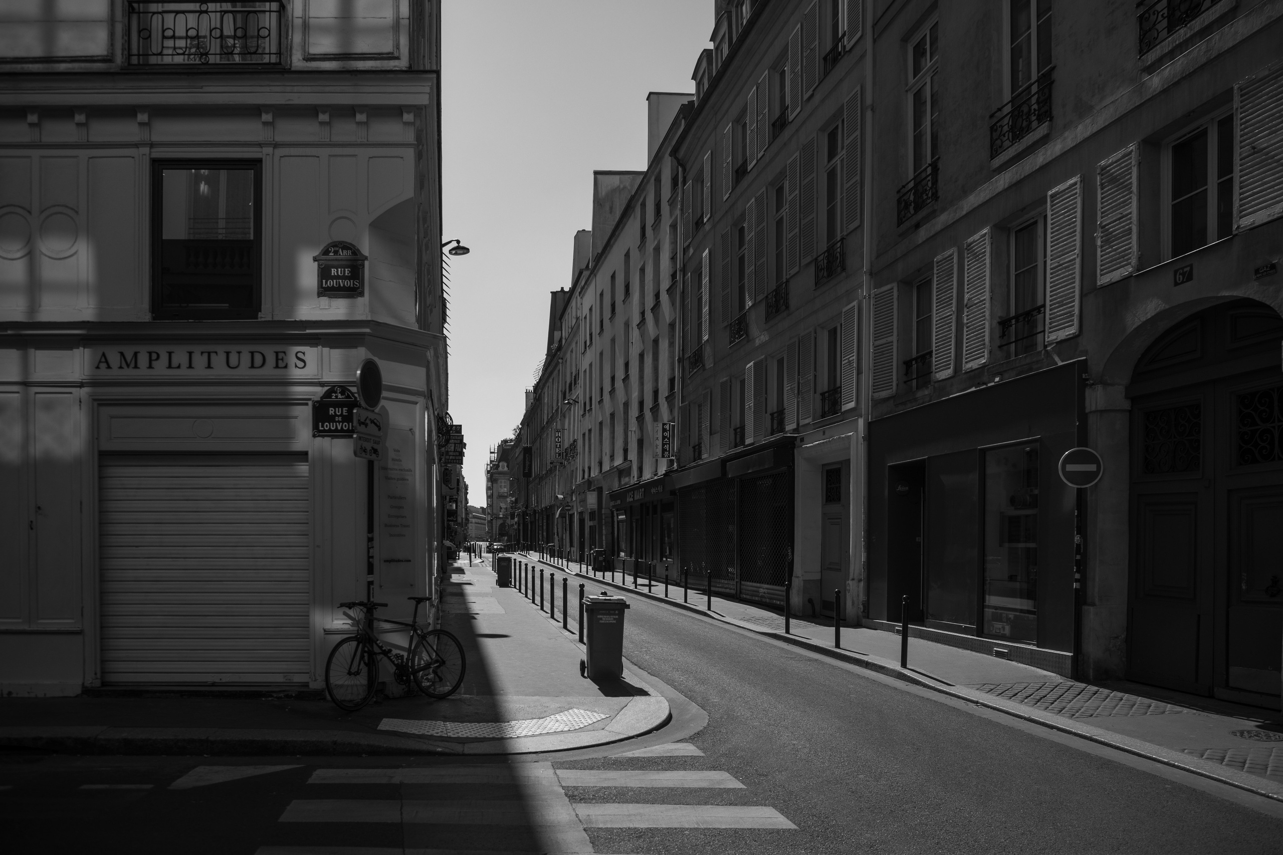 PARIS. Photographe Karen Tatevosian