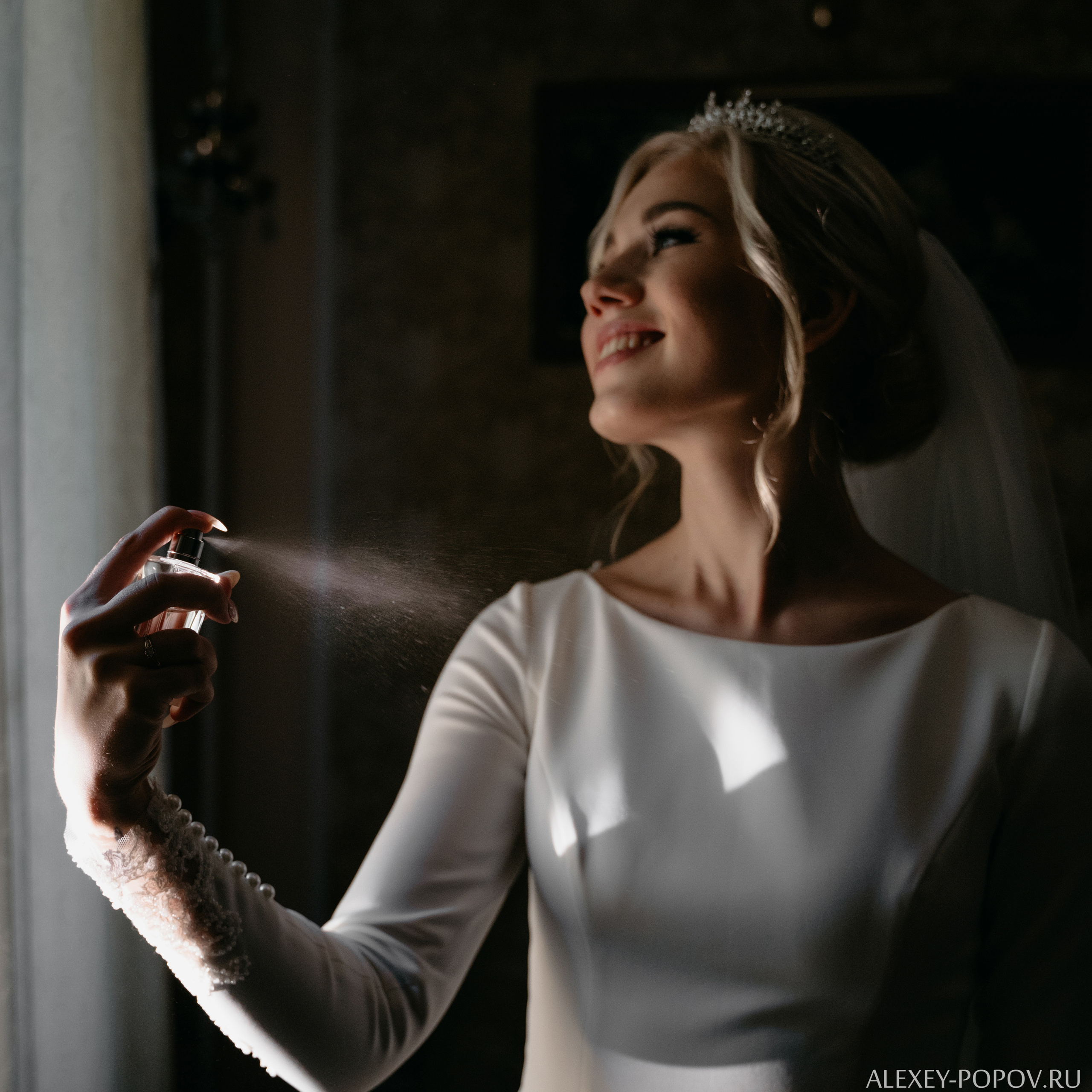 Свадьба в Ялте. Церемония с видом на море, кабриолет, дворец. Свадебный и семейный фотограф Алексей Попов. Штутгарт, Германия