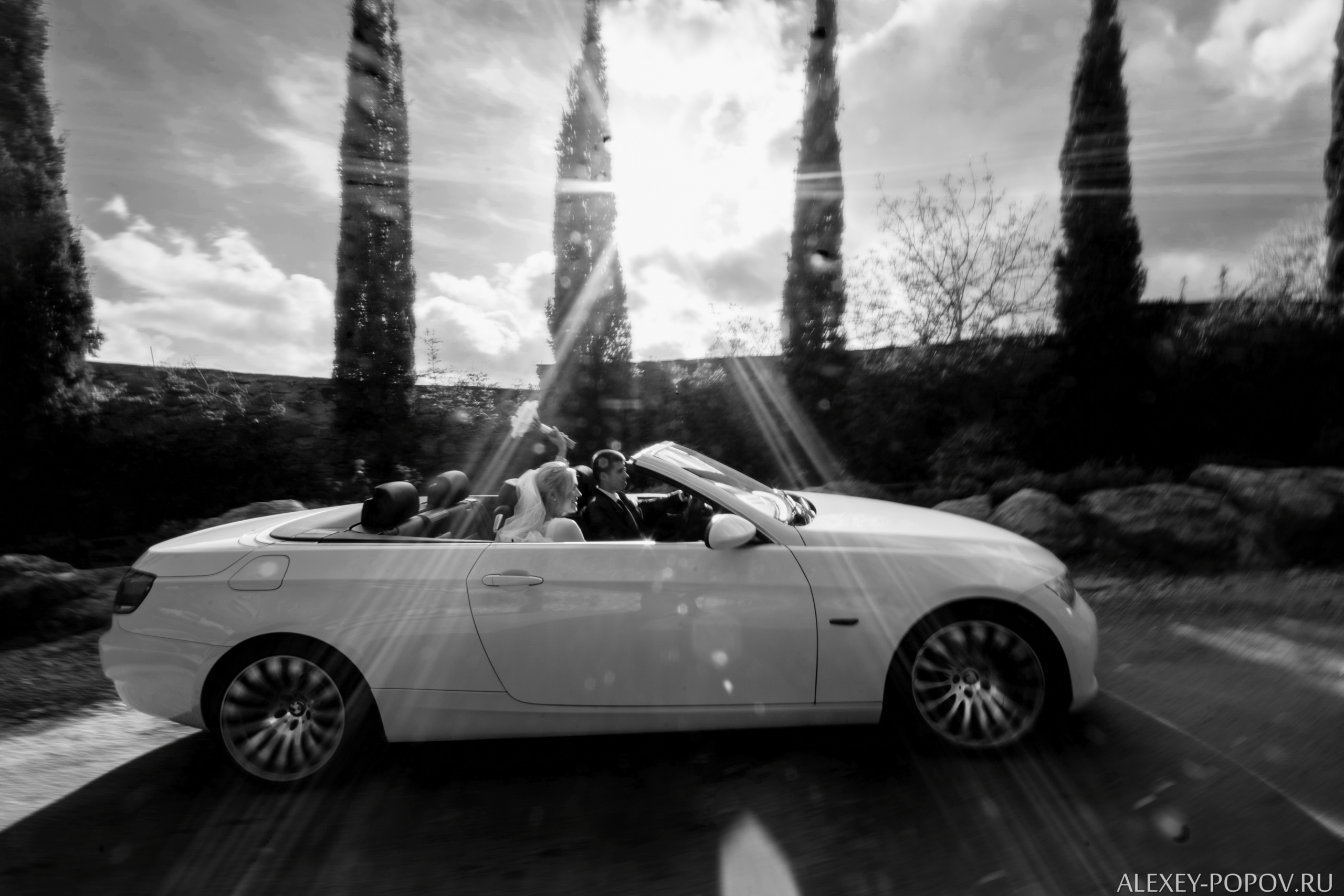 Свадьба в Ялте. Церемония с видом на море, кабриолет, дворец. Свадебный и семейный фотограф Алексей Попов. Штутгарт, Германия