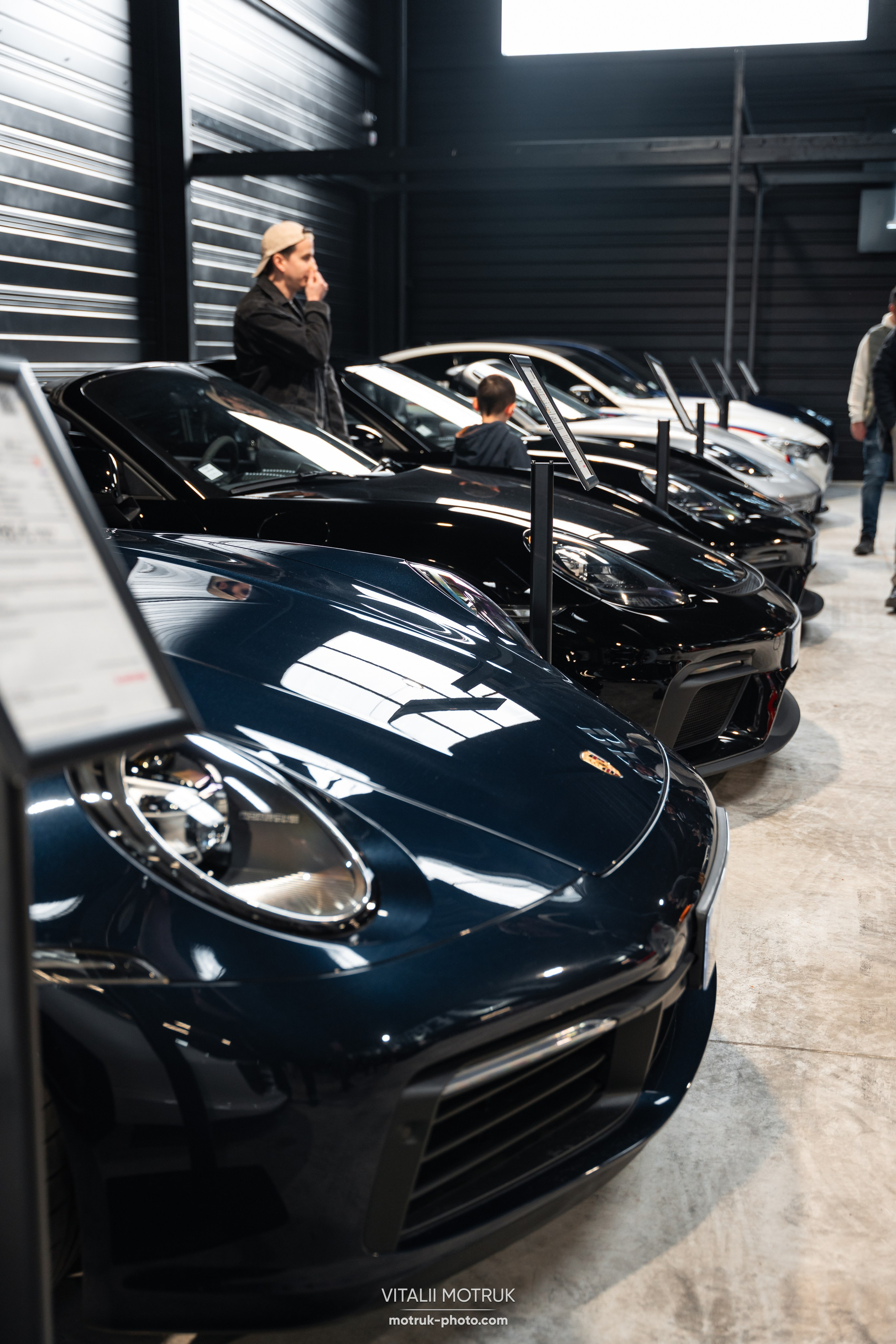 Cars and Coffee 9 mars — BEMA. Photographe de voitures à Paris — Vitalii Motruk