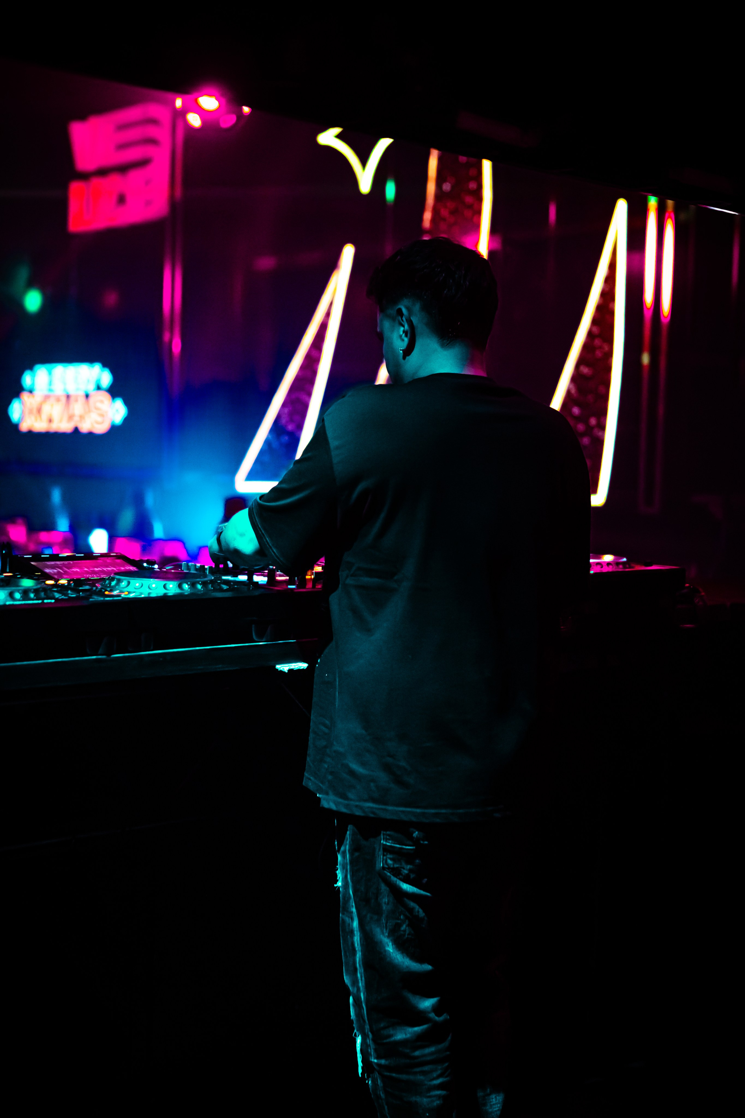 NIGHTLIFE. Baby Beast