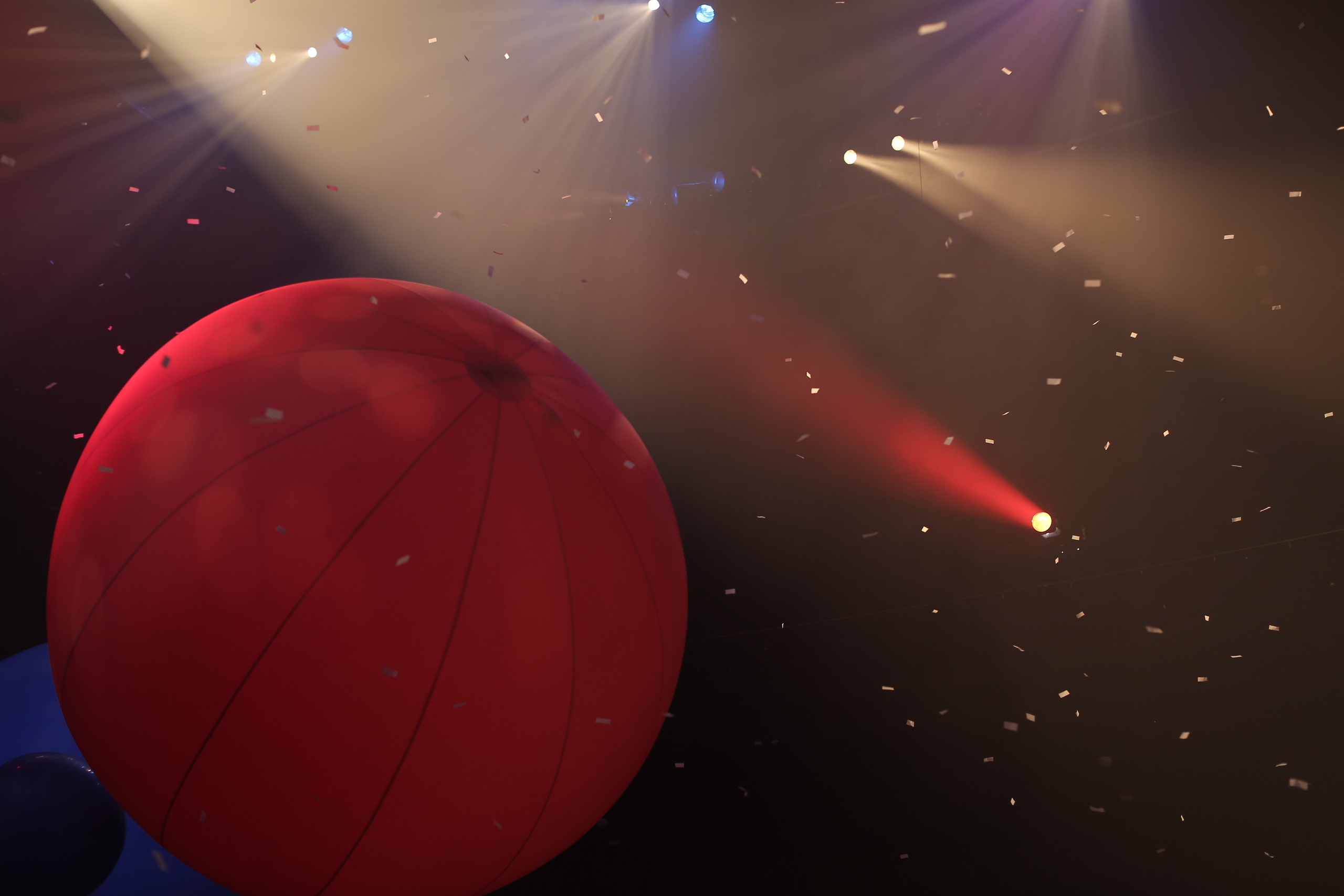 Slava's Snow Show. Документальный фотограф, междисциплинарный художник