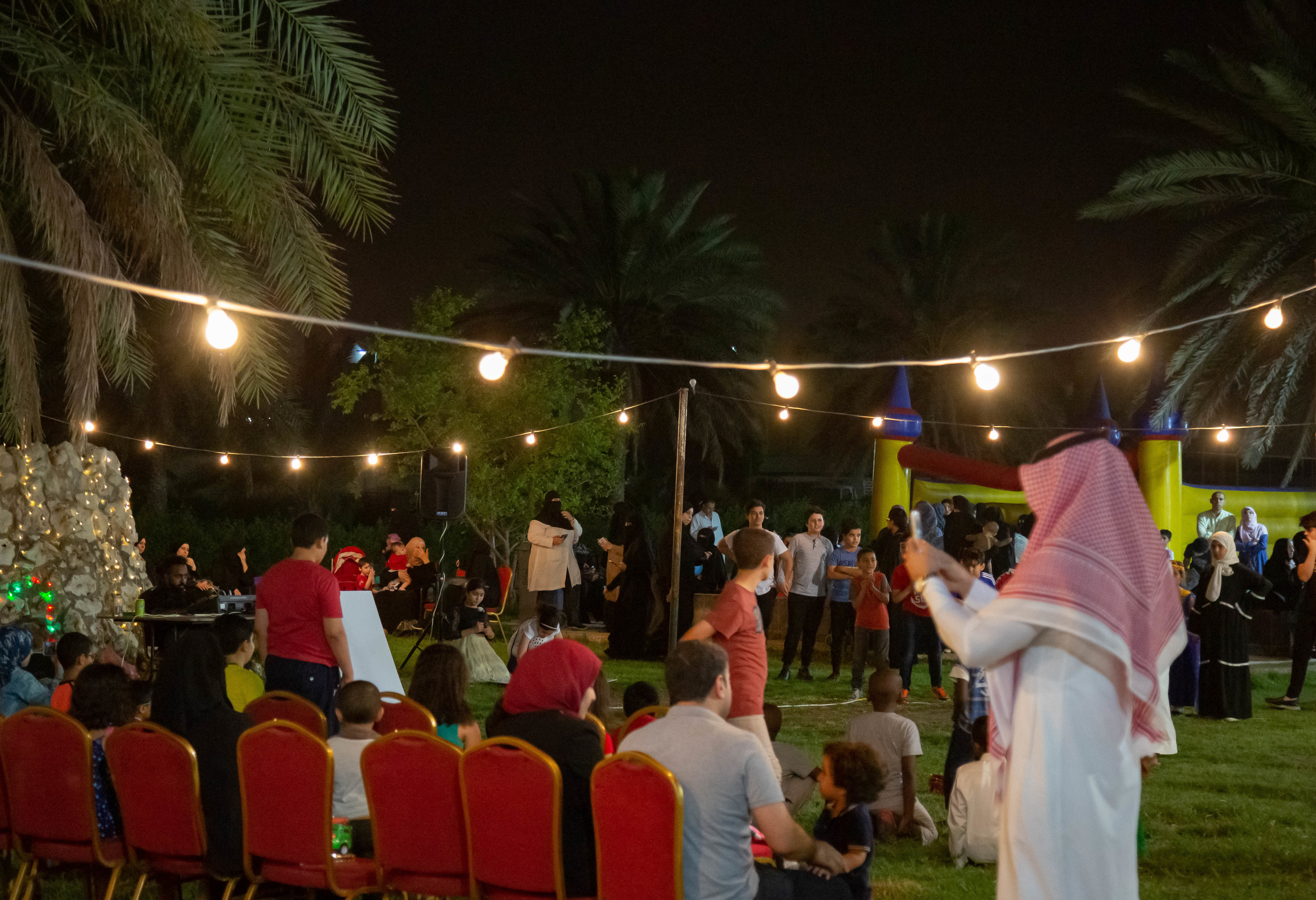 Gargaan. Документальный фотограф, междисциплинарный художник