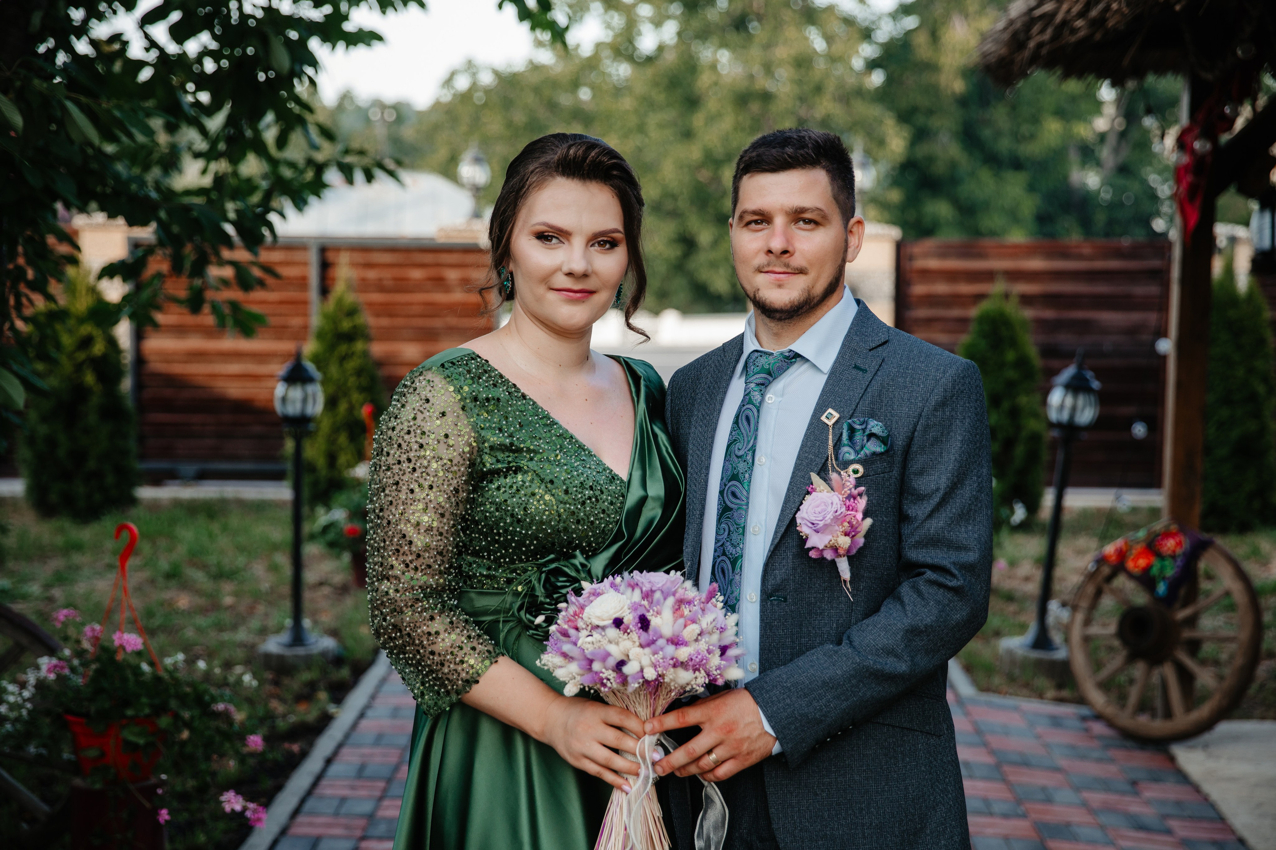 servicii foto. servicii foto Botoșani. servicii foto video Botoșani. fotograf nunta. fotograf evenimente. fotograf nunta Botoșani. Alin chirila. Alin chirila fotograf. Alinofotostudio.- Mire și mireasă – Marius și Nina – ziua nunții, 2024  - Emoție la cununia religioasă – Botoșani, Marius & Nina  - Dansul mirilor – Marius și Nina, nuntă de poveste  - Sedinta foto romantică în natură – Marius & Nina  - Detalii elegante de nuntă – rochia miresei, buchet, verighete