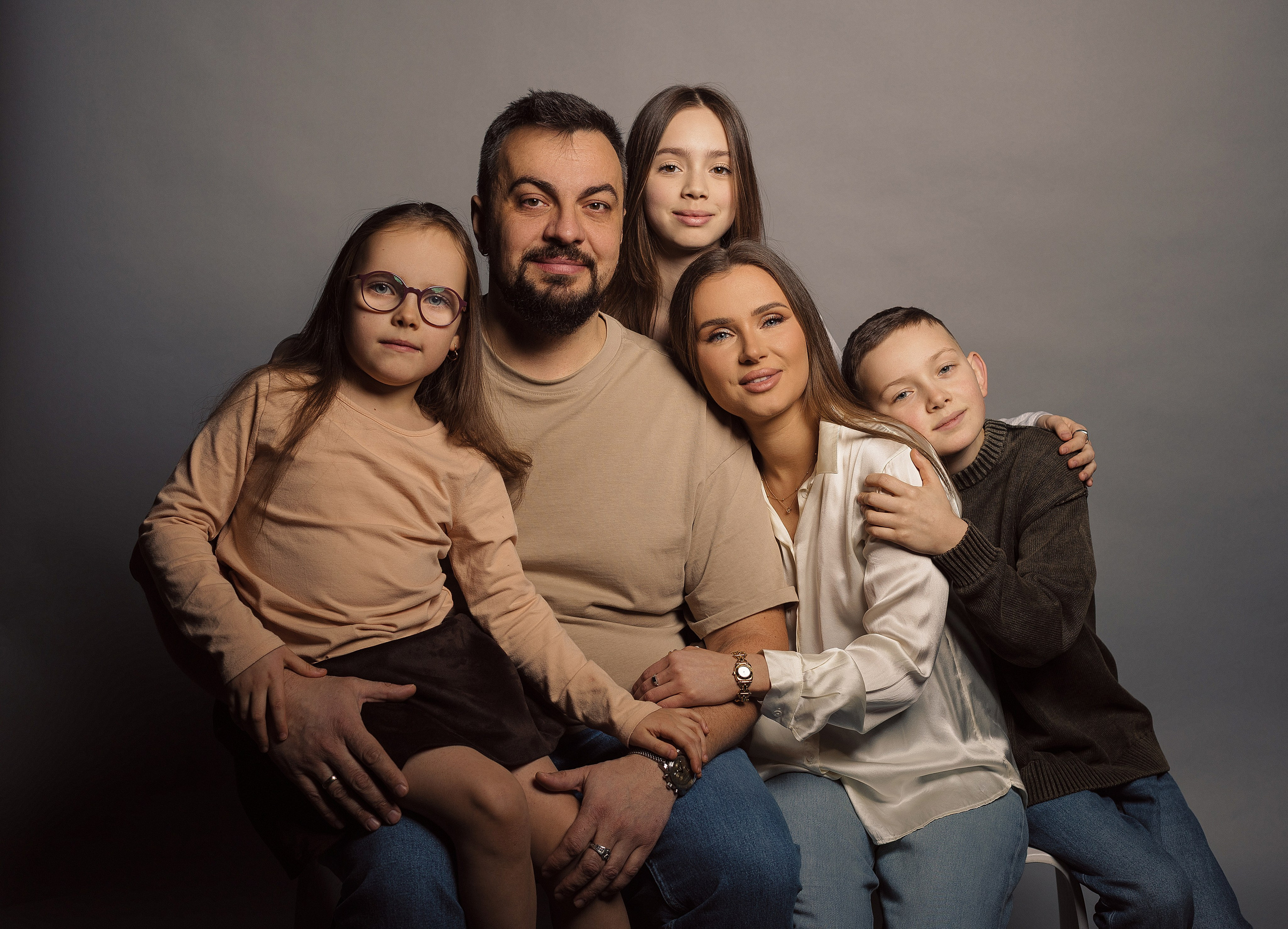 Семейная в студии: Карина и Рома. Фотограф Ксения Русецкая
