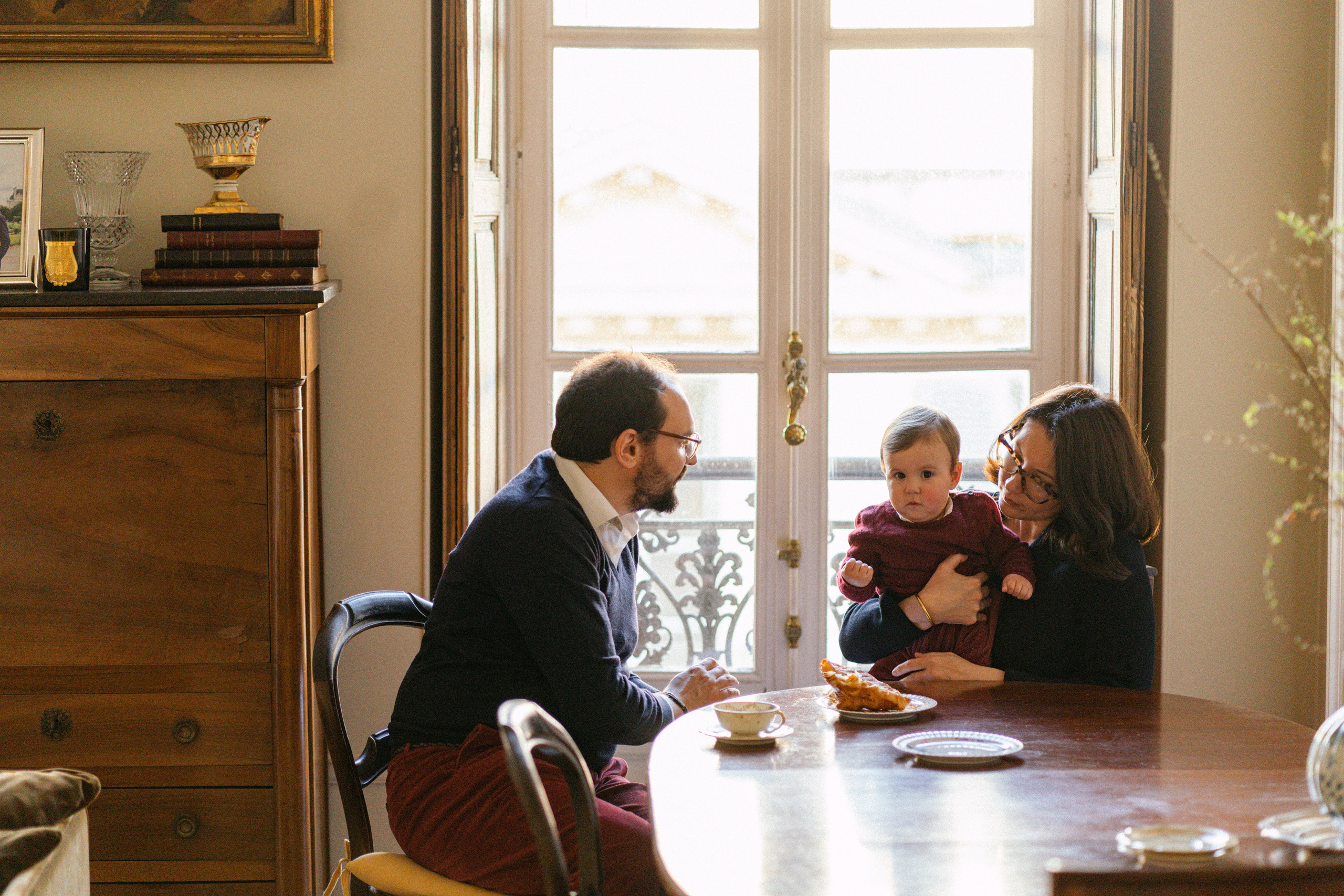 Домашняя семейная съемка в Париже. Photographe lifestyle à Paris