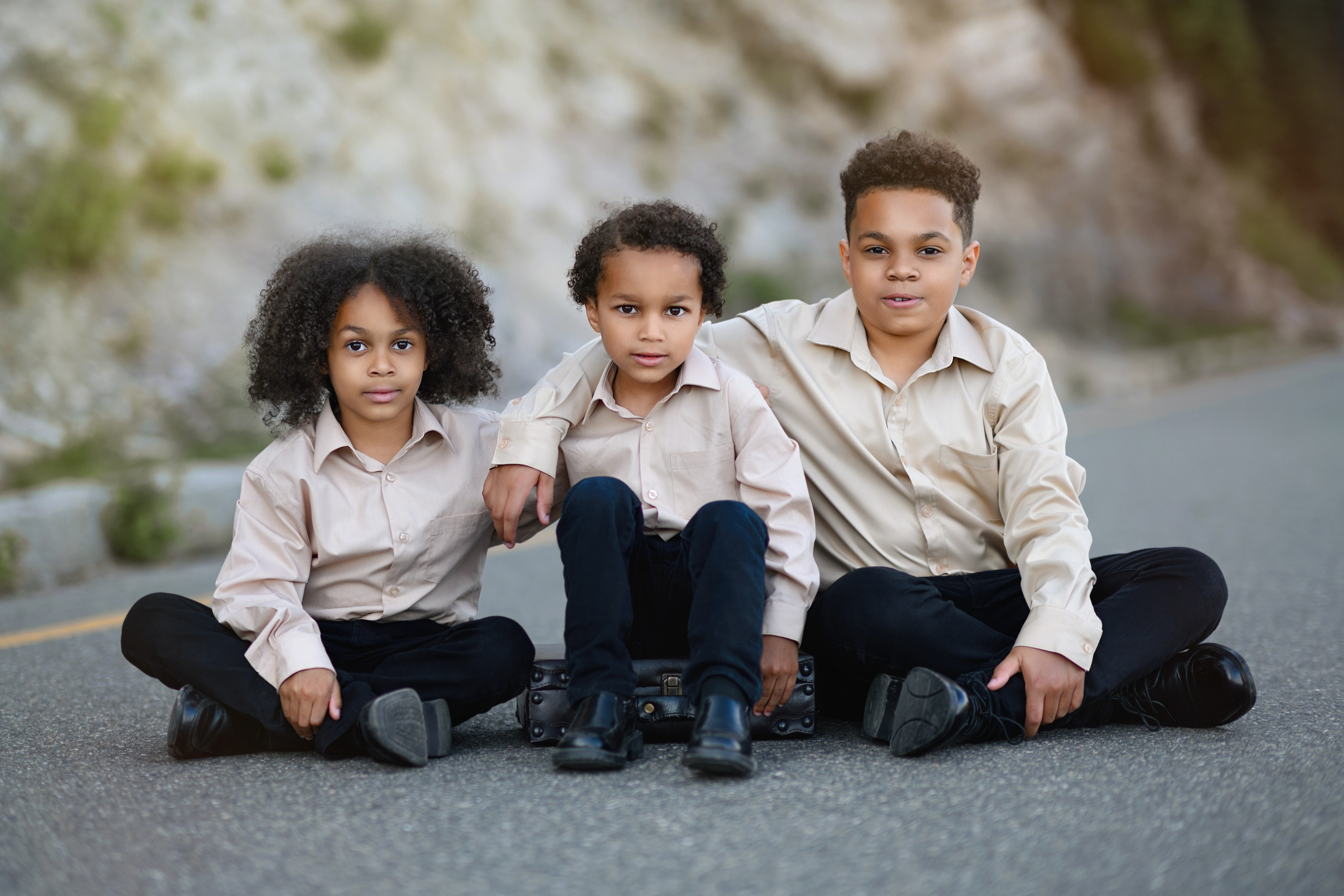 Carline and her family. Wedding & family photography in Seattle area. Helen Michelle photographer