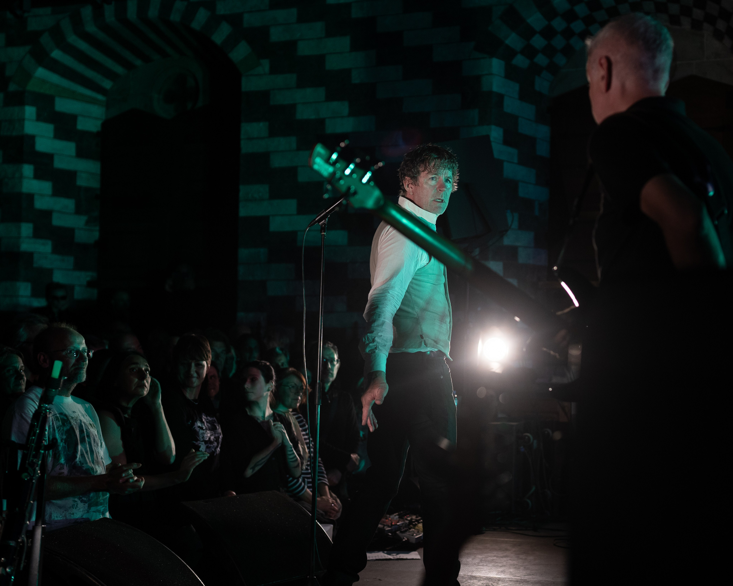 Soirée Post-Punk & Wine 2025 au château de Chillon | Photographe d'événements à Genève, Eugenia Andres. Photographe à Genève - Eugenia Andres