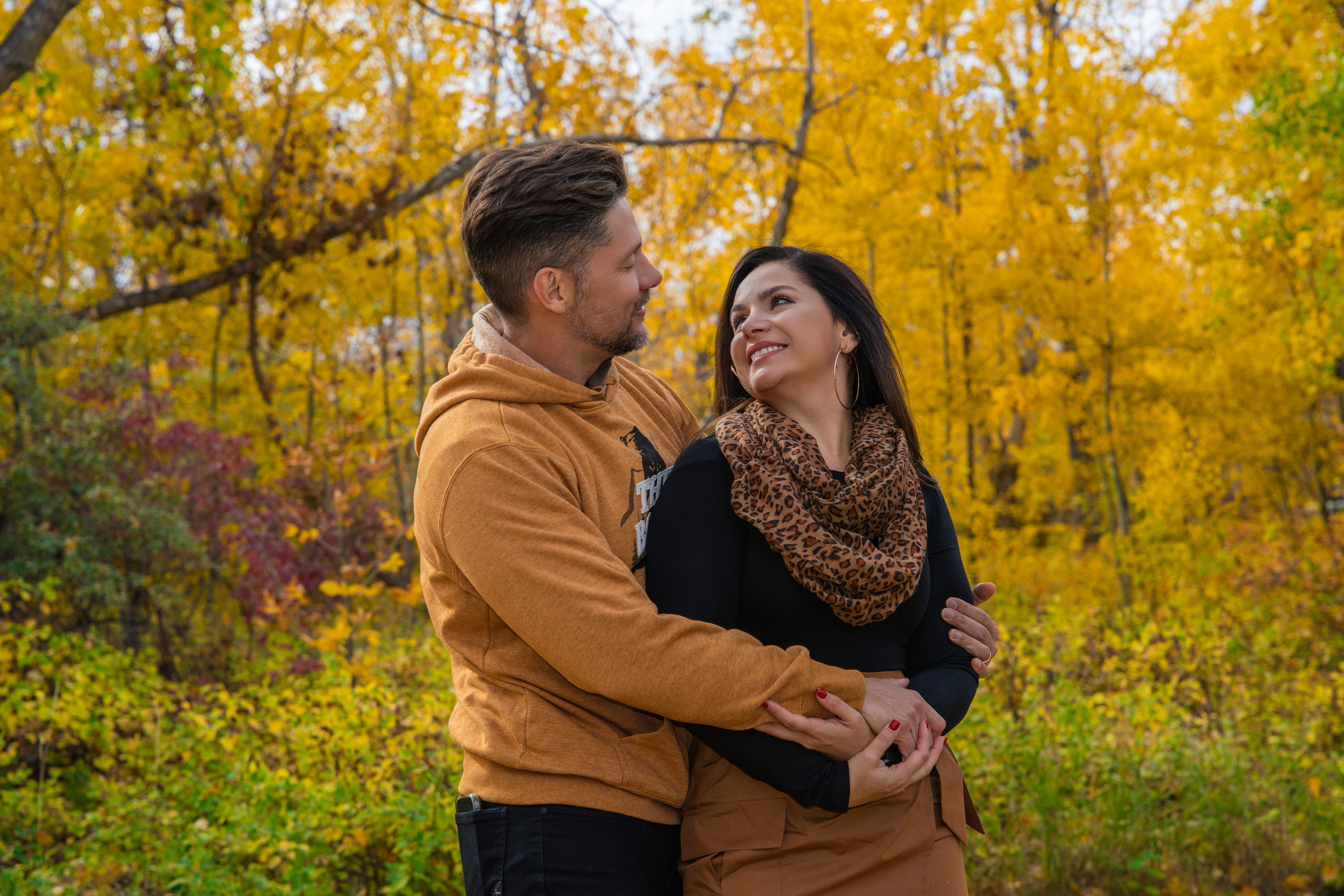 Ariana’s Family. Carlos Lima Photography — Photographer in Calgary