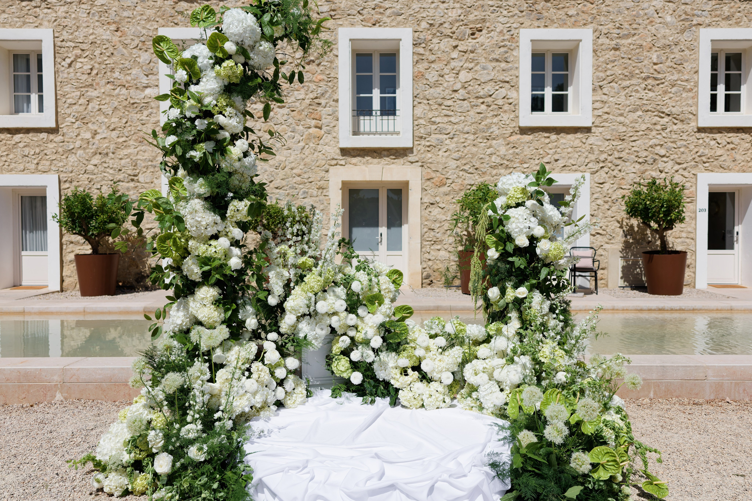 Wedding at Château L’Hospitalet in Narbonne, France. Destination Wedding Photographer — Nikita Burtsev