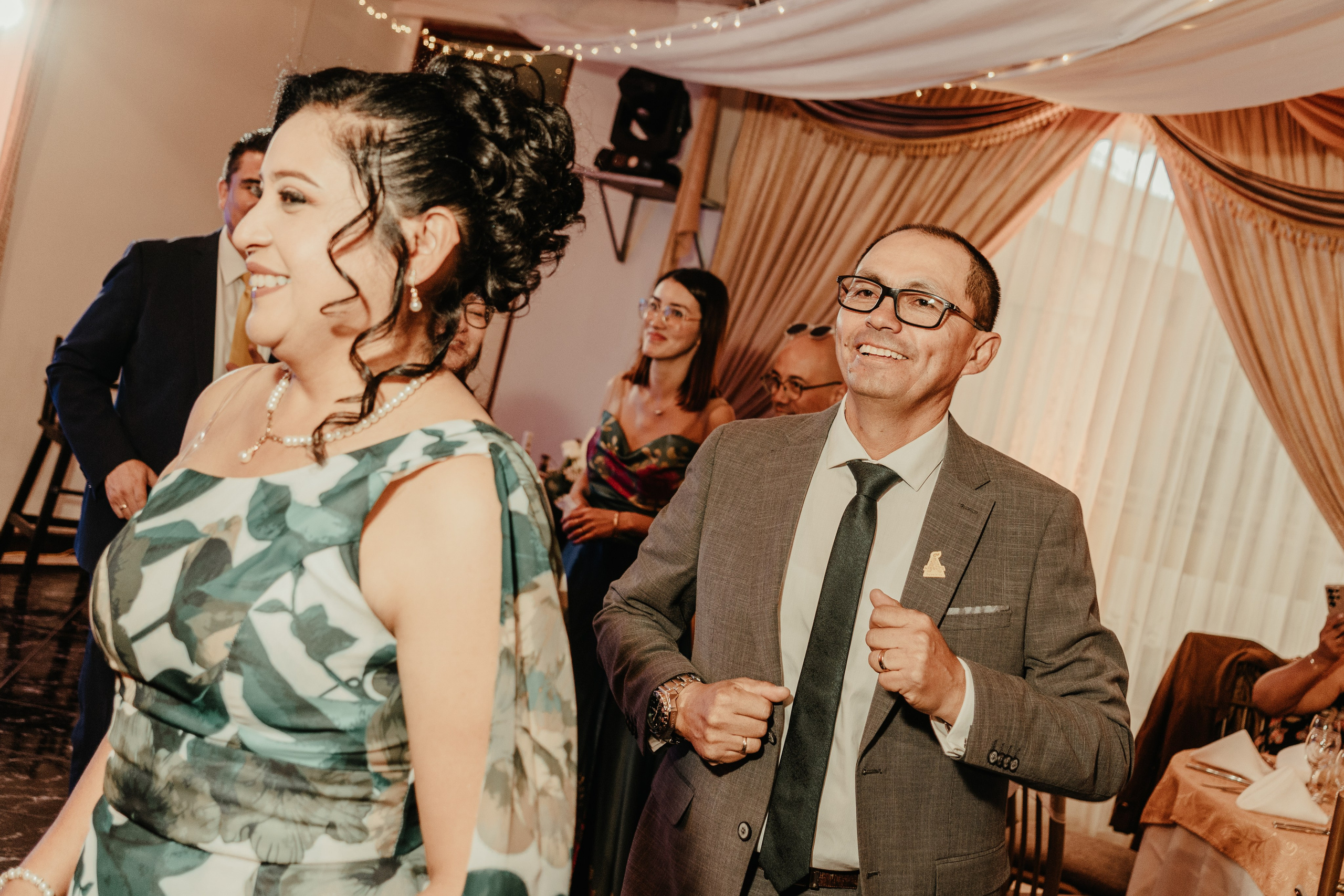 VANESSA + FRANKLIN BODA RELIGIOSA. Studio KVTA | Fotografía y Video de Bodas en Arequipa