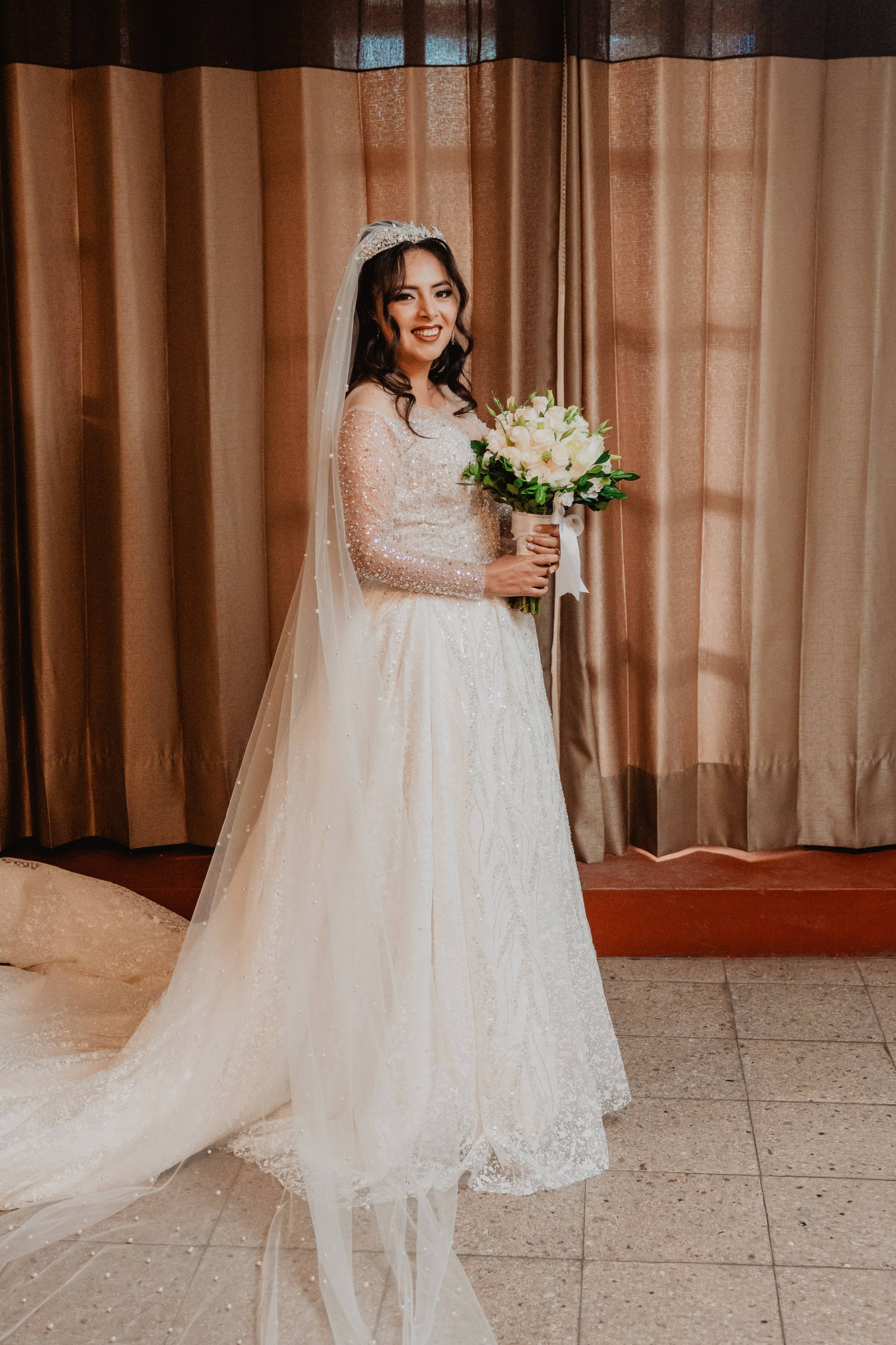 FERNANDO + MARIBEL | BODA RELIGIOSA. Studio KVTA | Fotografía y Video de Bodas en Arequipa