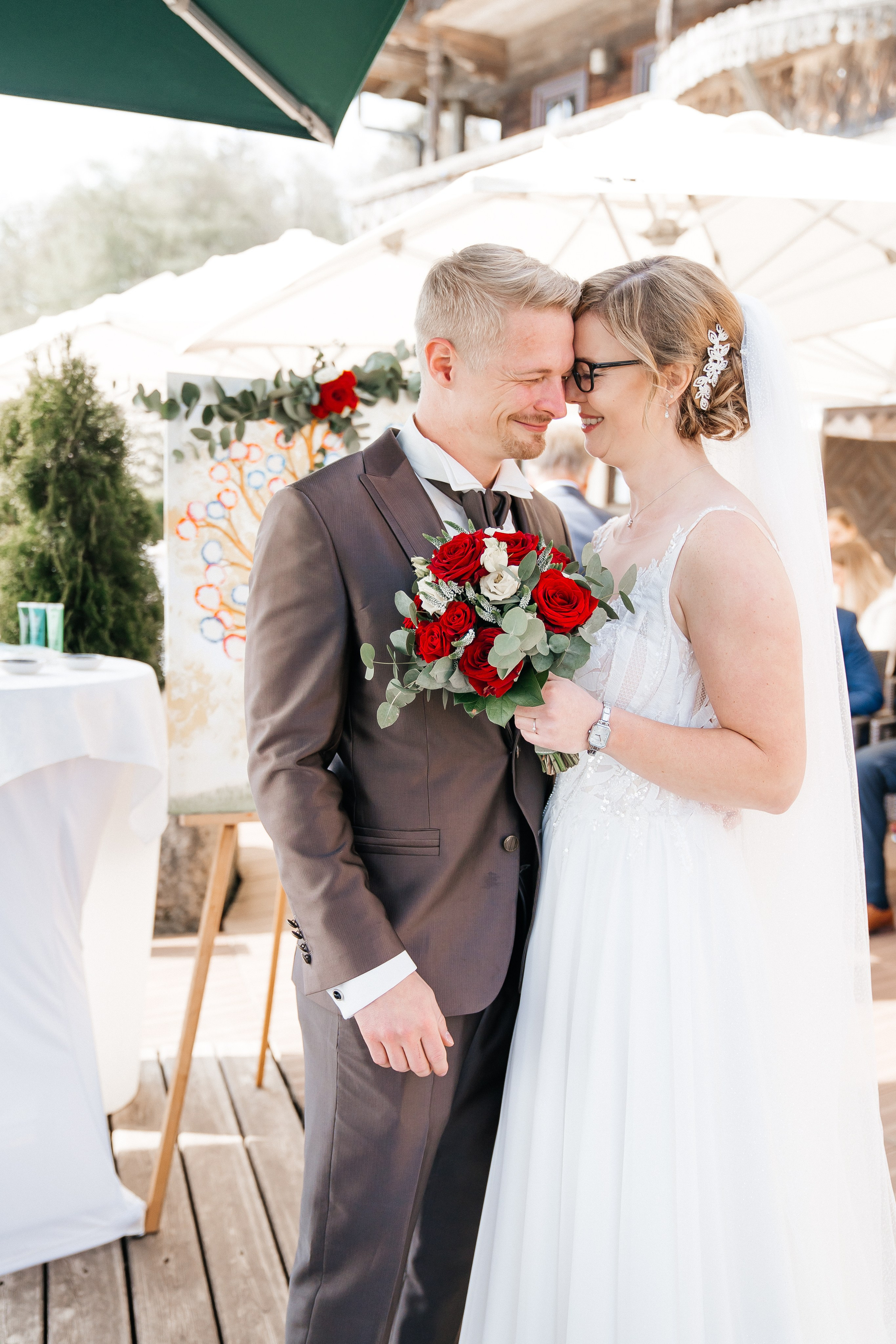 Christina und Fabio. Hallo, ich bin Nadya - Fotografin aus Linz, Oberösterreich