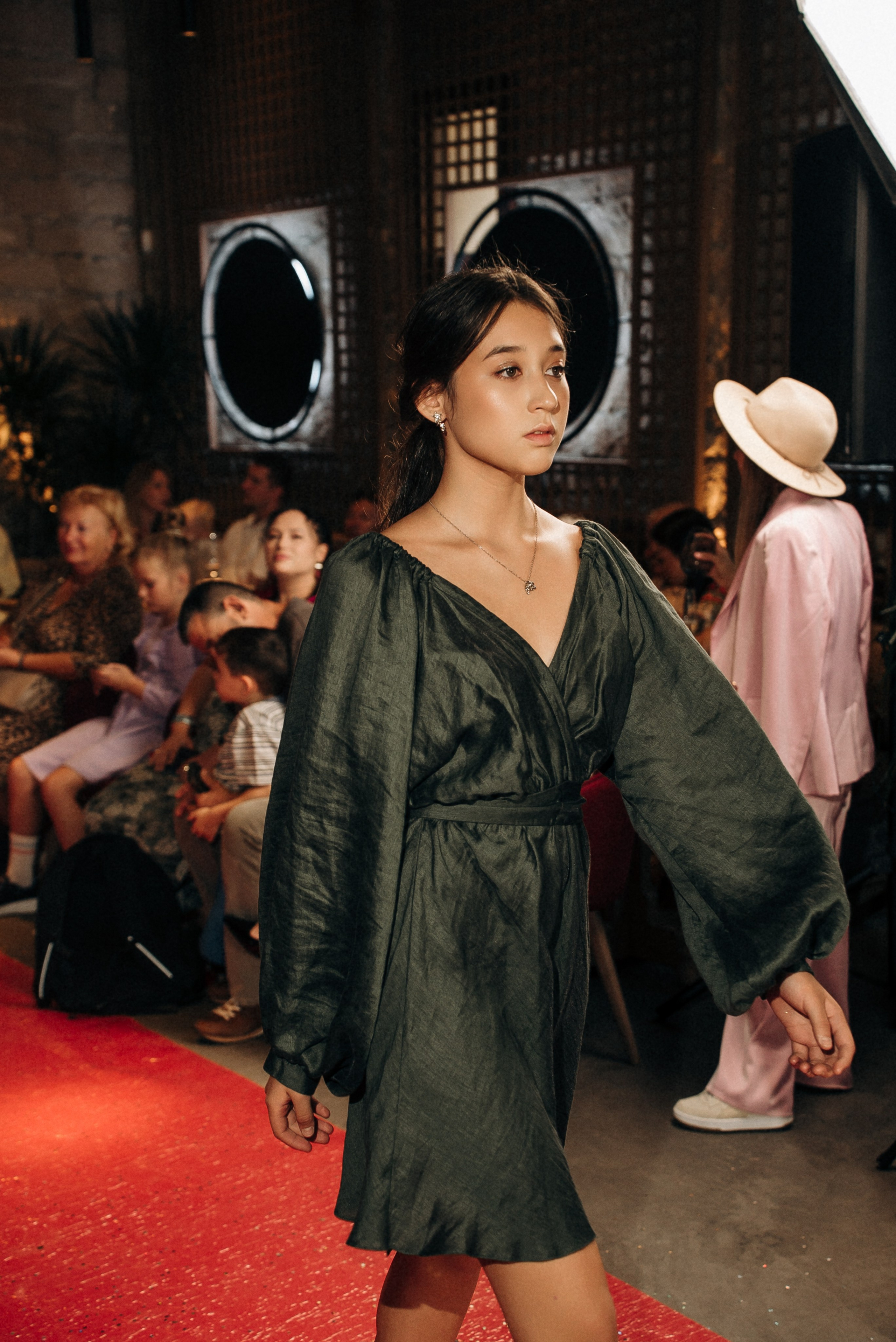 Fashion show. Портретный и семейный фотограф в Лимассоле Кипр Анна Руссу