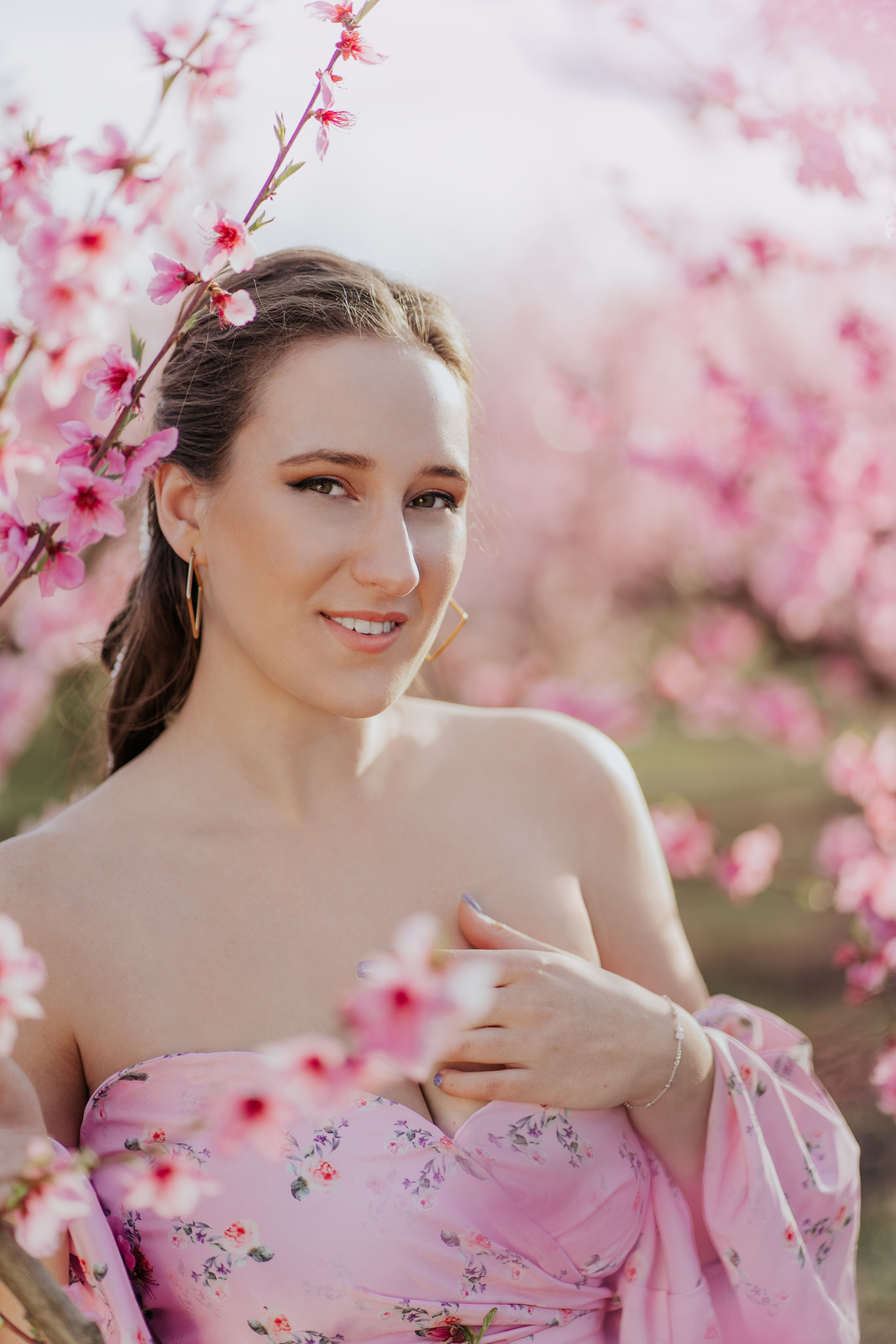 Free Barcelona Photo Guide. DiaFoto — Wow Photographer in Barcelona | Premium Barcelona Photoshoot Experience