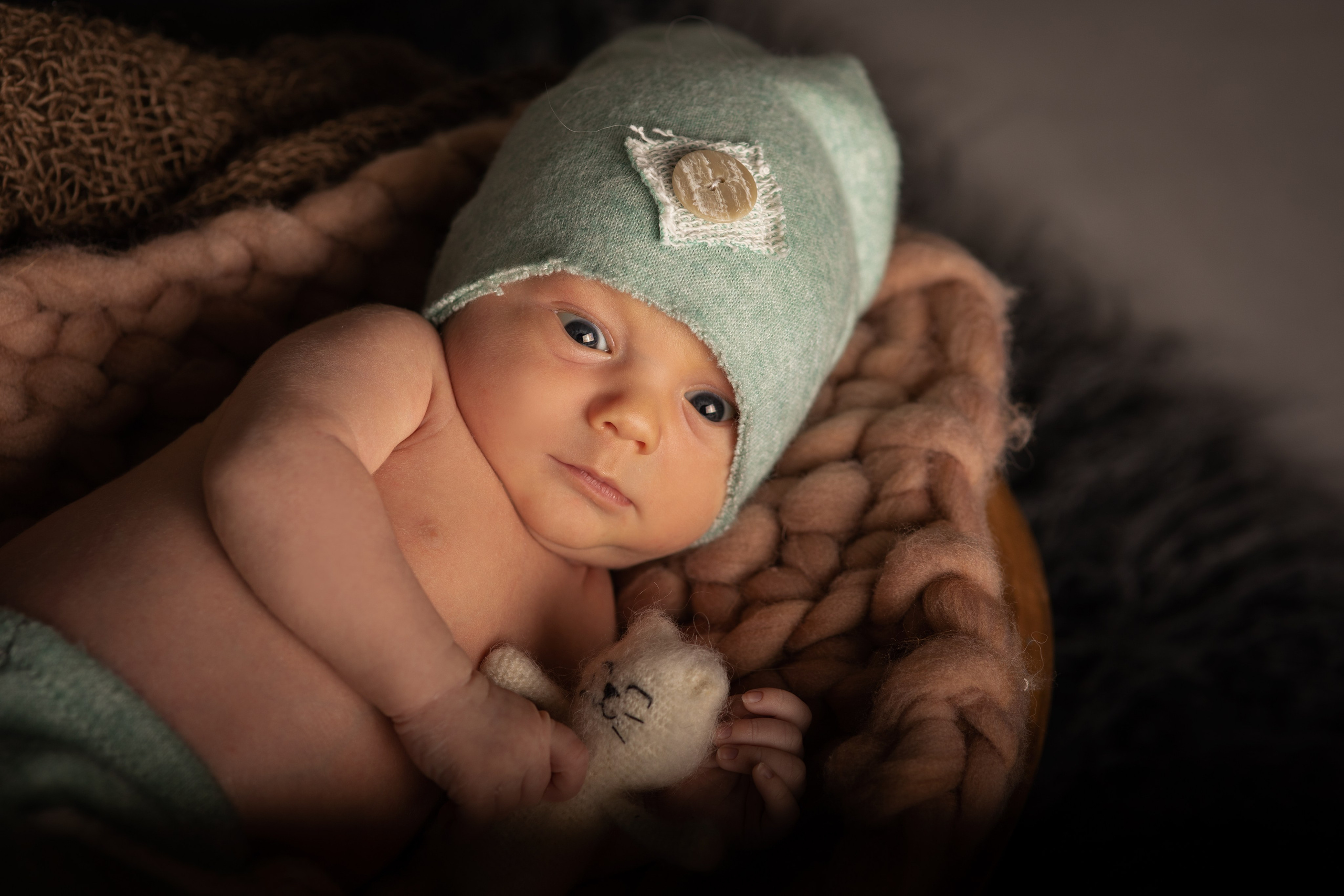 NEWBORN / LIFESTYLE INDOOR. Fotografin und Videografin im Raum Osnabrück und Emsland Alla