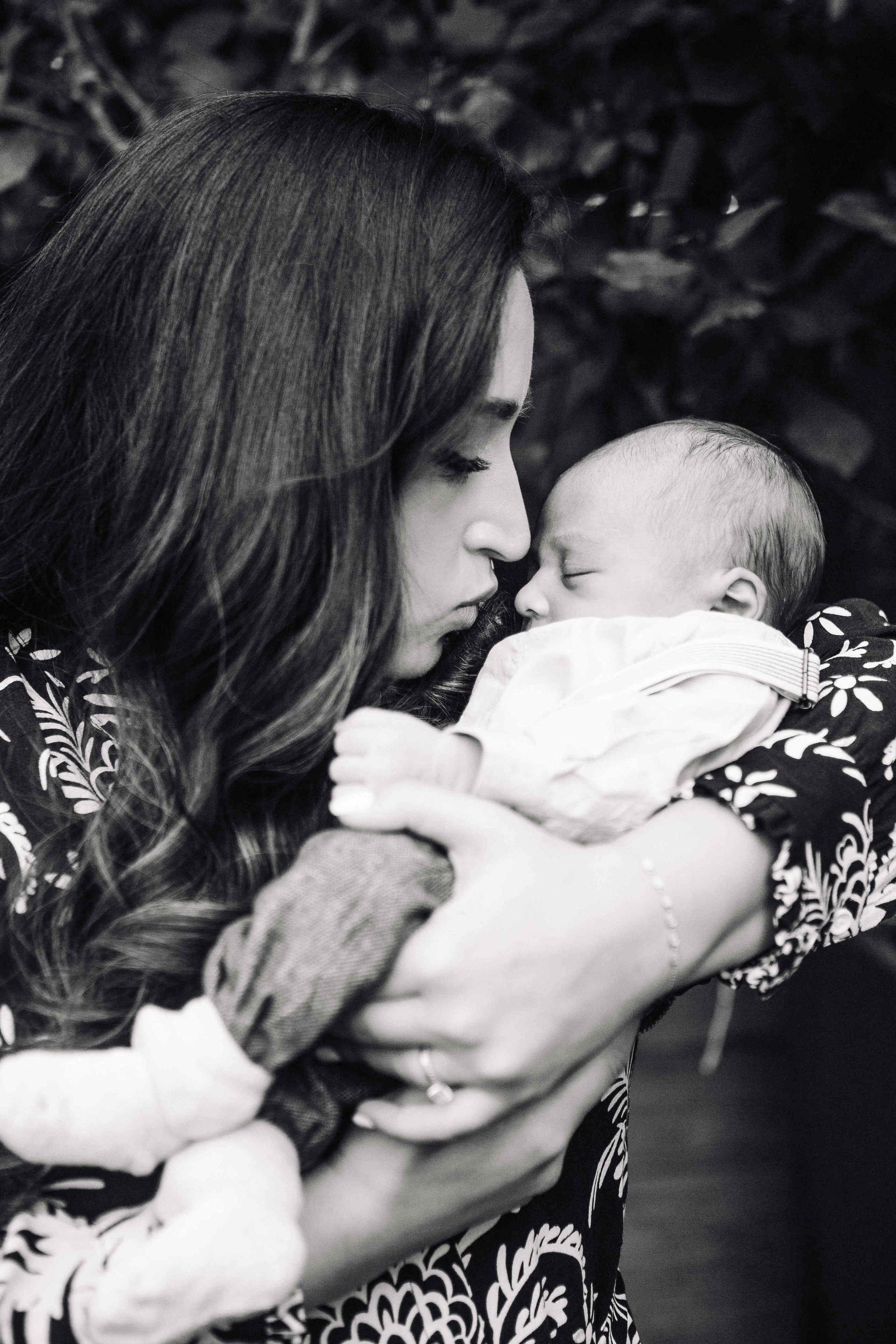 BRIT MILA (BIG EVENT). PHOTOGRAPHER IN ISRAEL