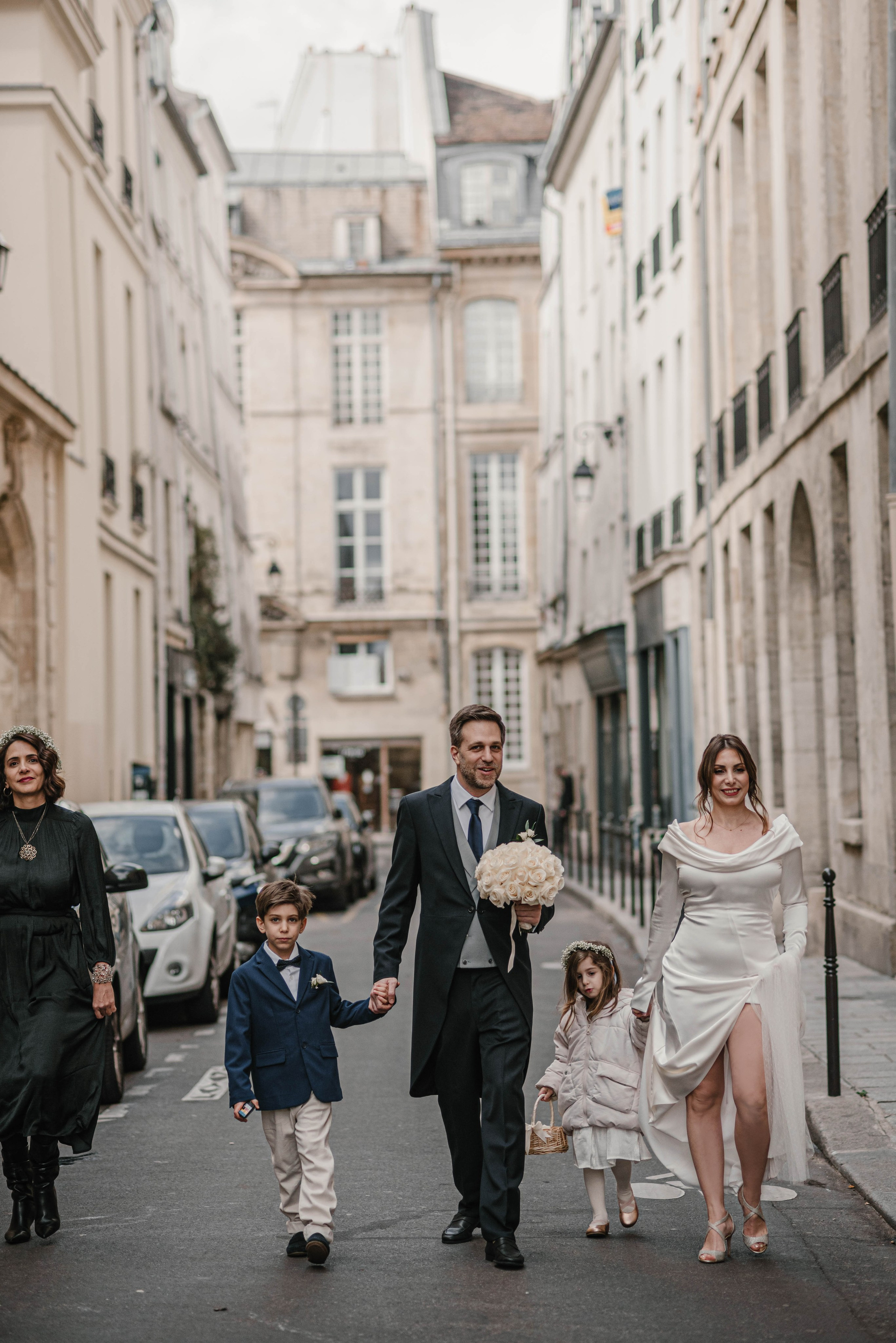 Камерная свадьба в Марэ, Париж | Ksenia Marchand. Ksenia Marchand/ Lifestyle photographer in Paris