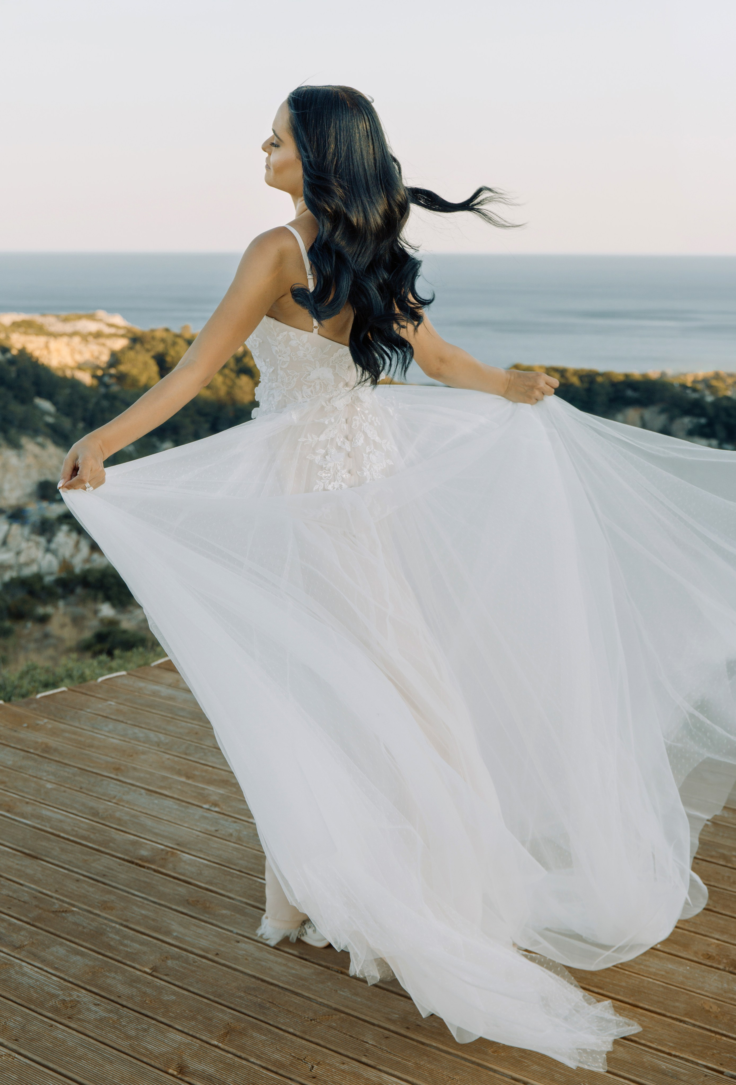 Wind-Kissed. איירין ארט פוטו — צלמת חתונות ופורטרטים ביוון, האי רודוס