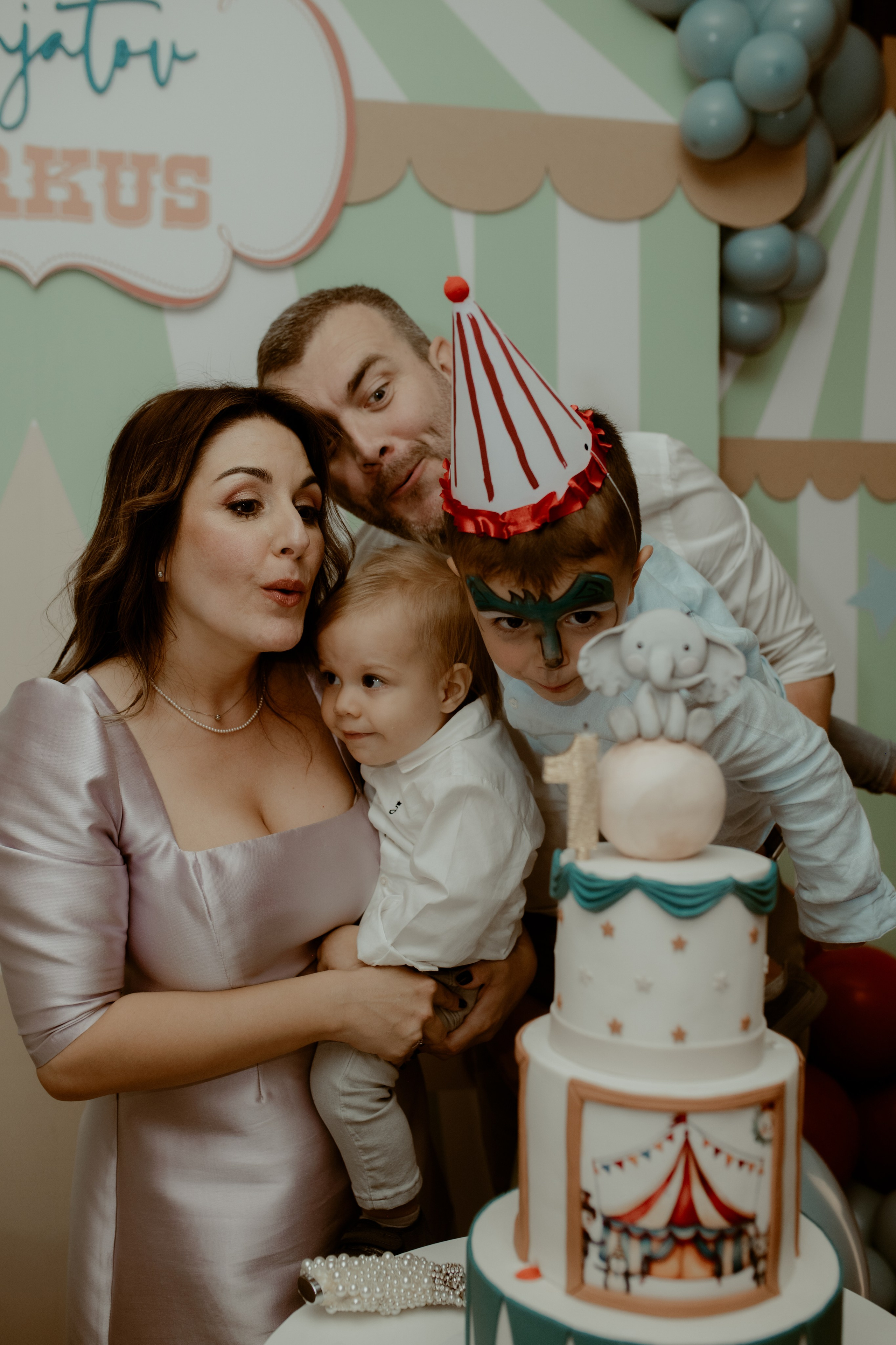 Prvi rođendan. Wedding & Family photographer Jelena Anđelić