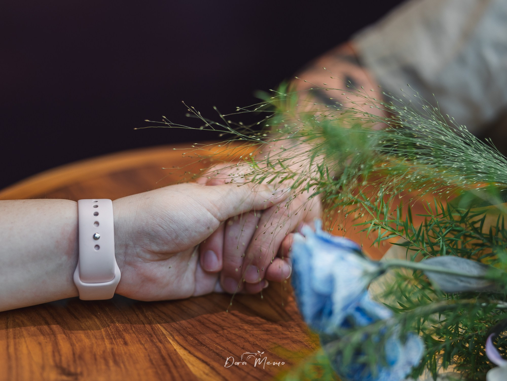 Shanghai Maternity Photographer | A Relaxed Pregnancy Session in the Former French Concession