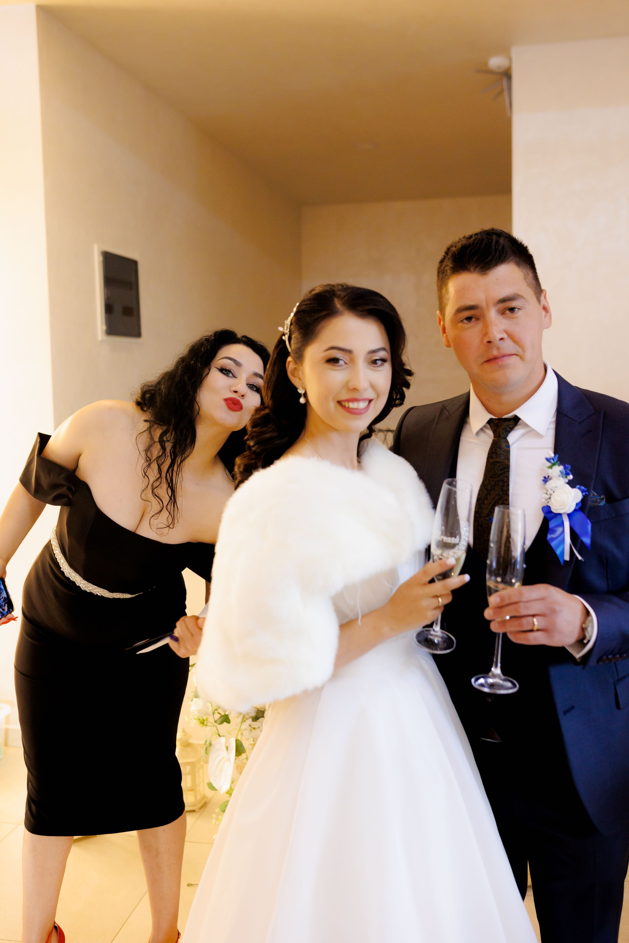 Loredana & Emilian – Ziua Nunții | Videografie - fotografie Botez Suceava, Iași, Botoșani. Servicii foto-video profesionale, pentru momente de neuitat